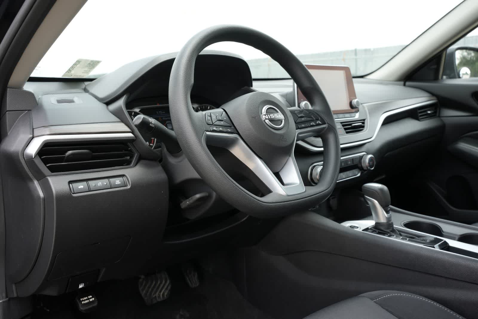 Thumbnail: 2025 Nissan Altima - 15