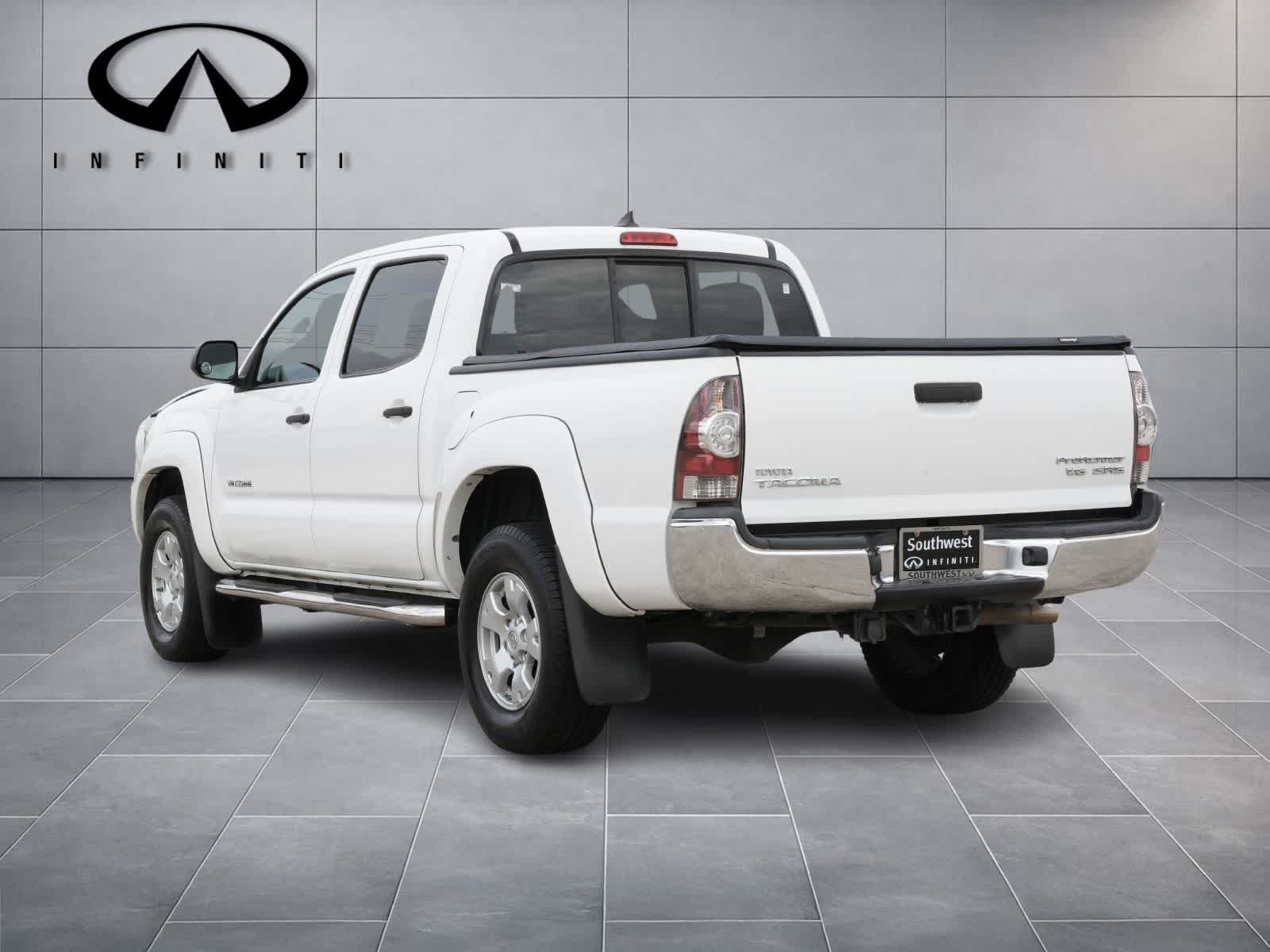 Thumbnail: 2015 Toyota Tacoma - 5