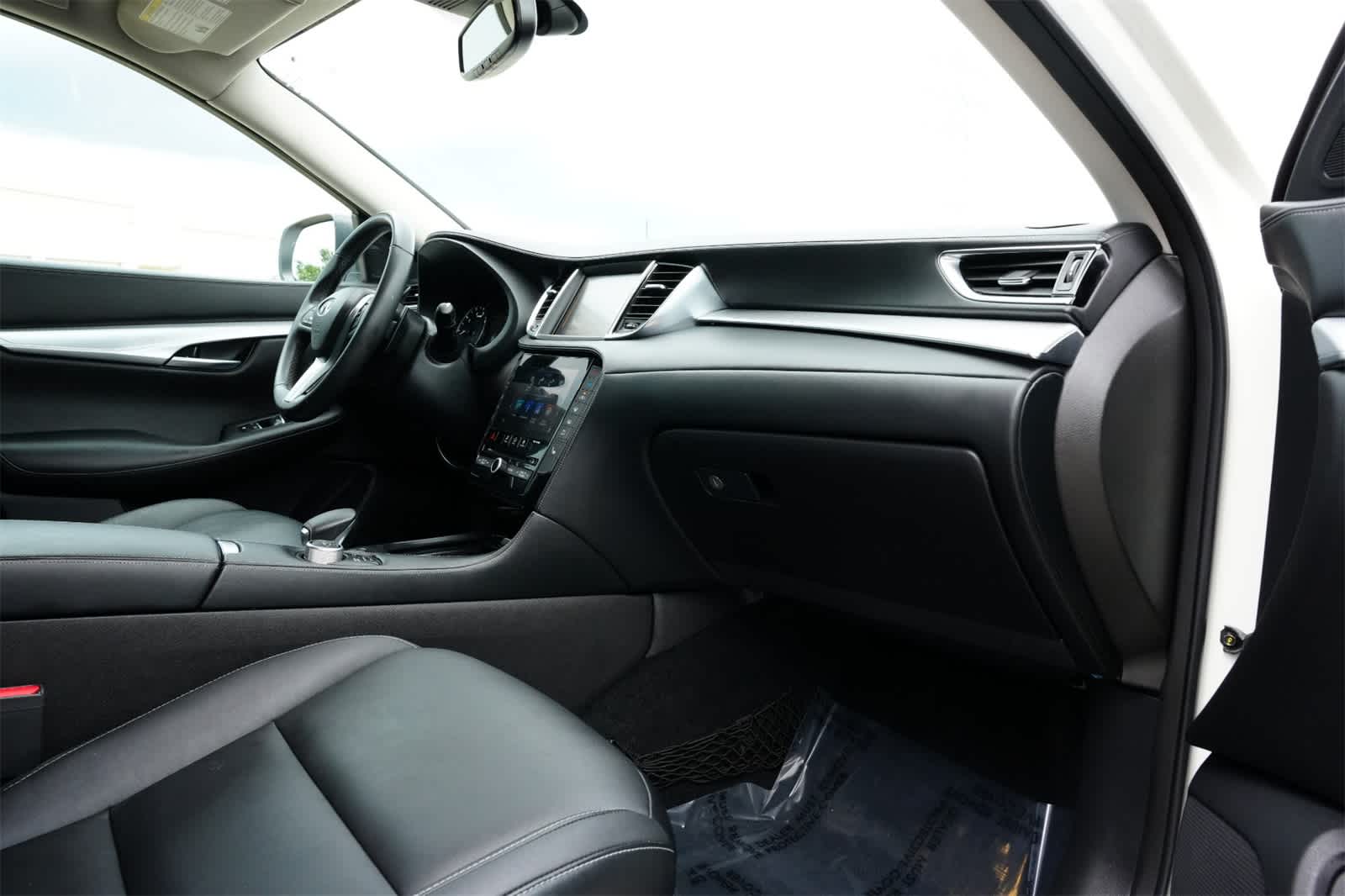 Thumbnail: 2019 INFINITI QX50 - 23