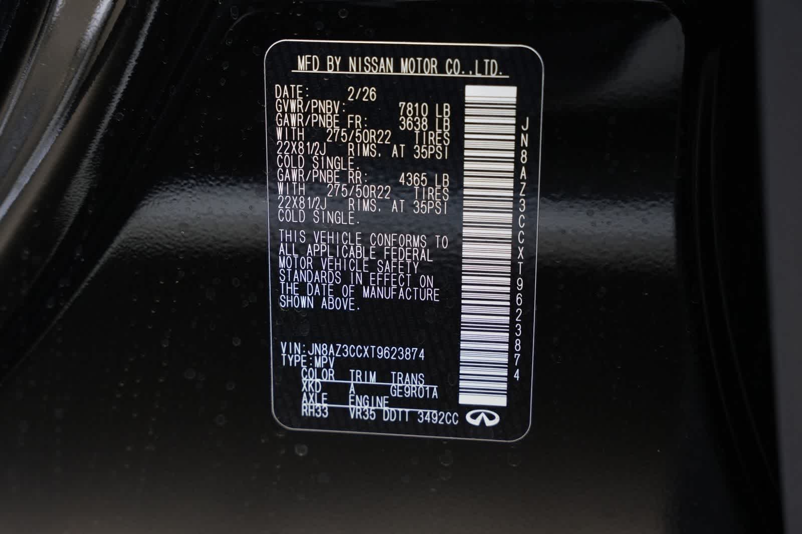 Thumbnail: 2026 INFINITI QX80 - 8