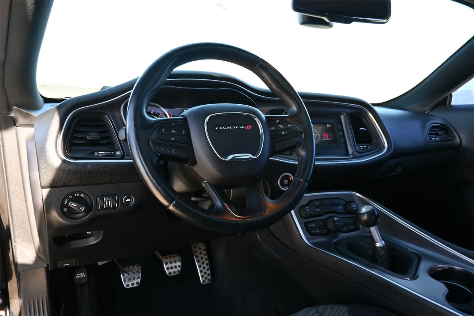 Thumbnail: 2015 Dodge Challenger - 14