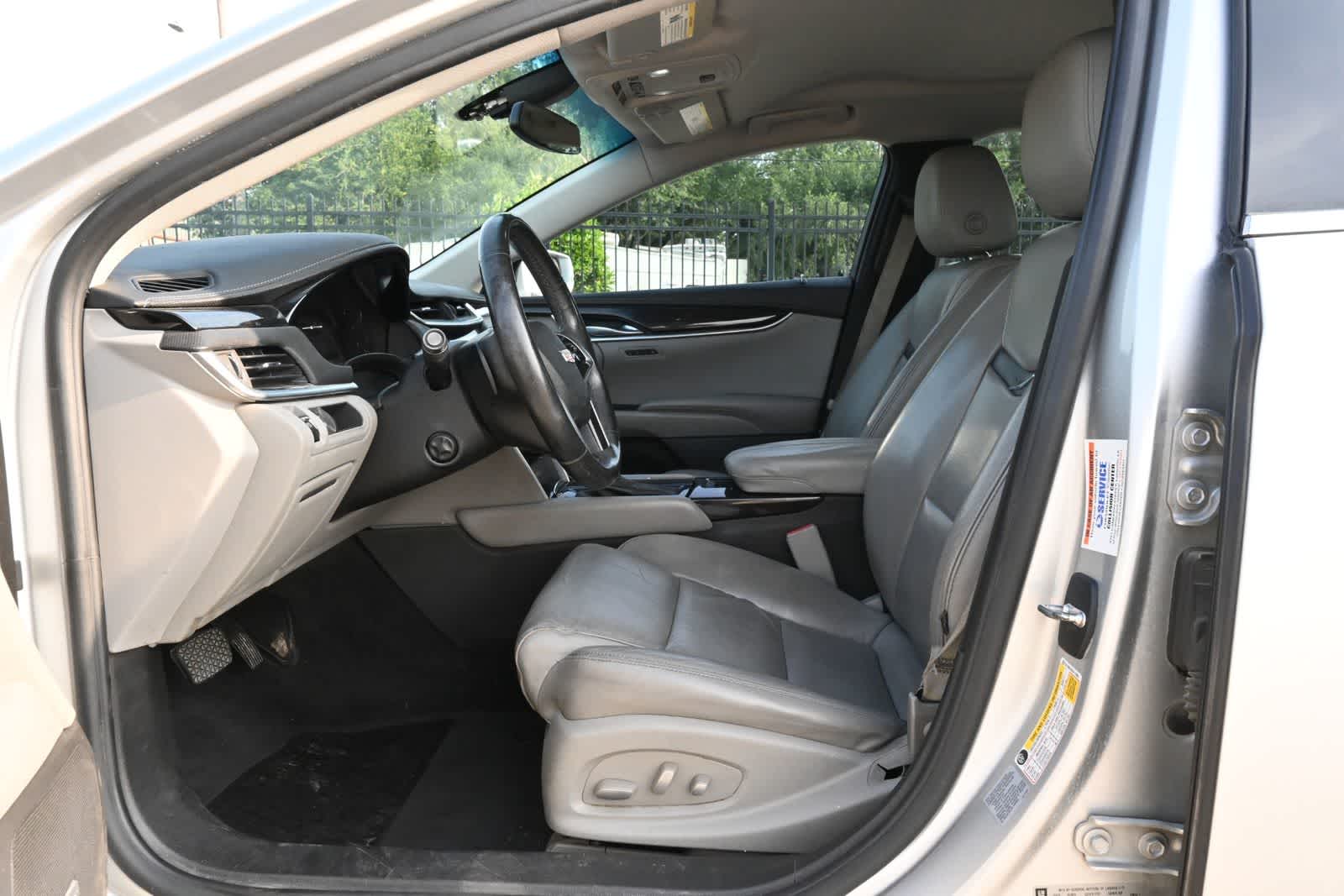 Thumbnail: 2016 Cadillac XTS - 16