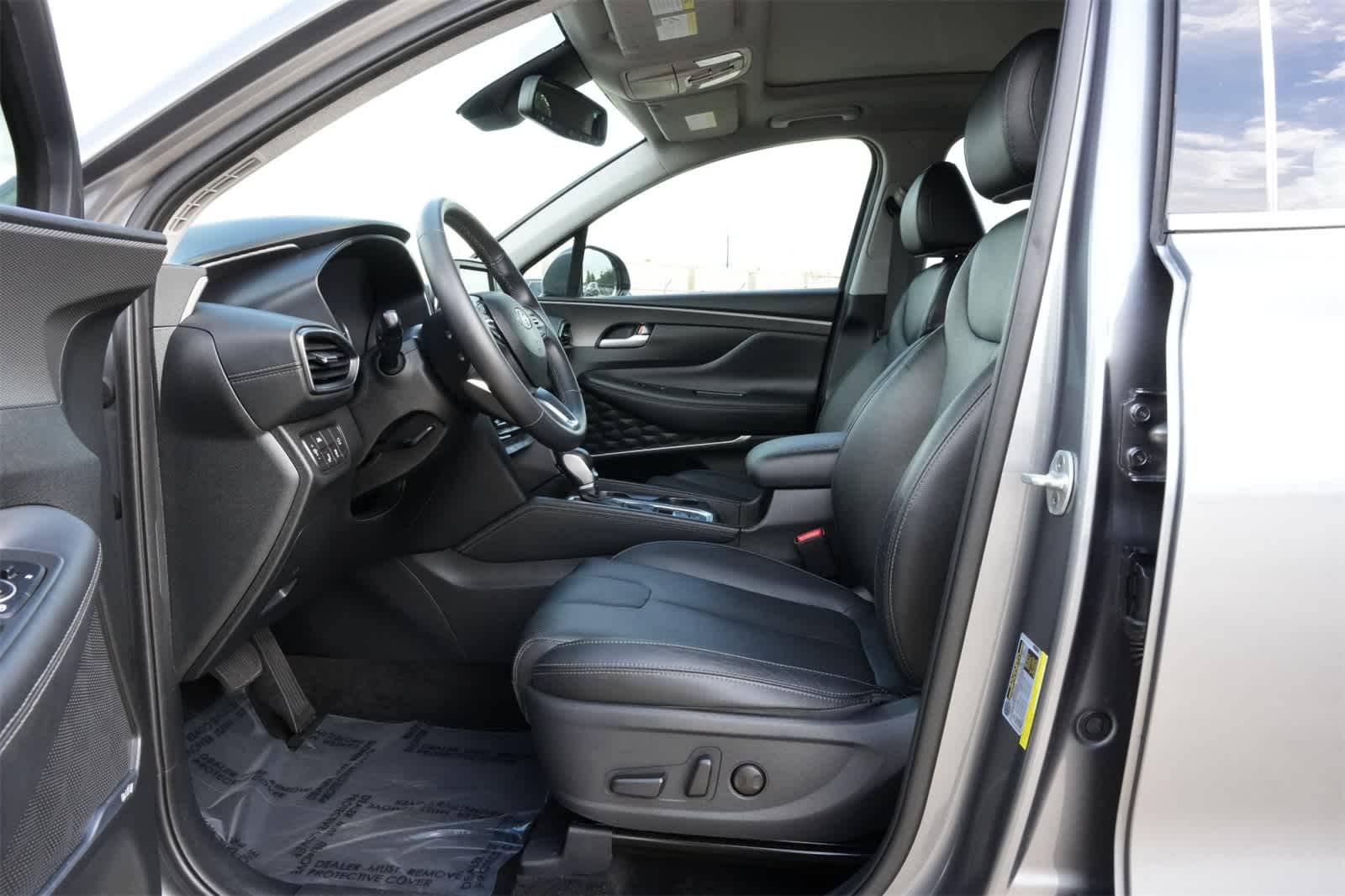 Thumbnail: 2019 Hyundai Santa Fe - 17