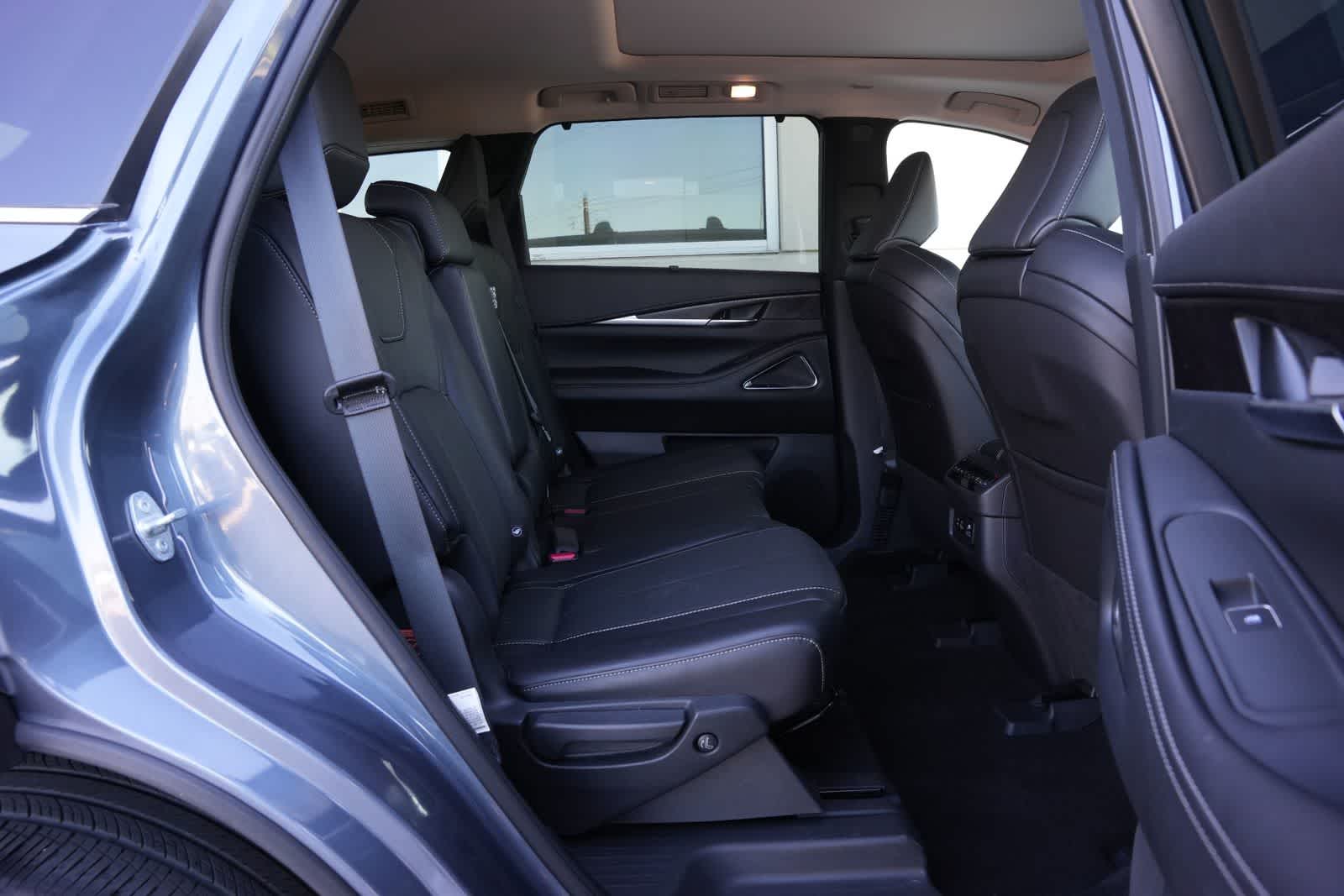 Thumbnail: 2025 INFINITI QX60 - 21
