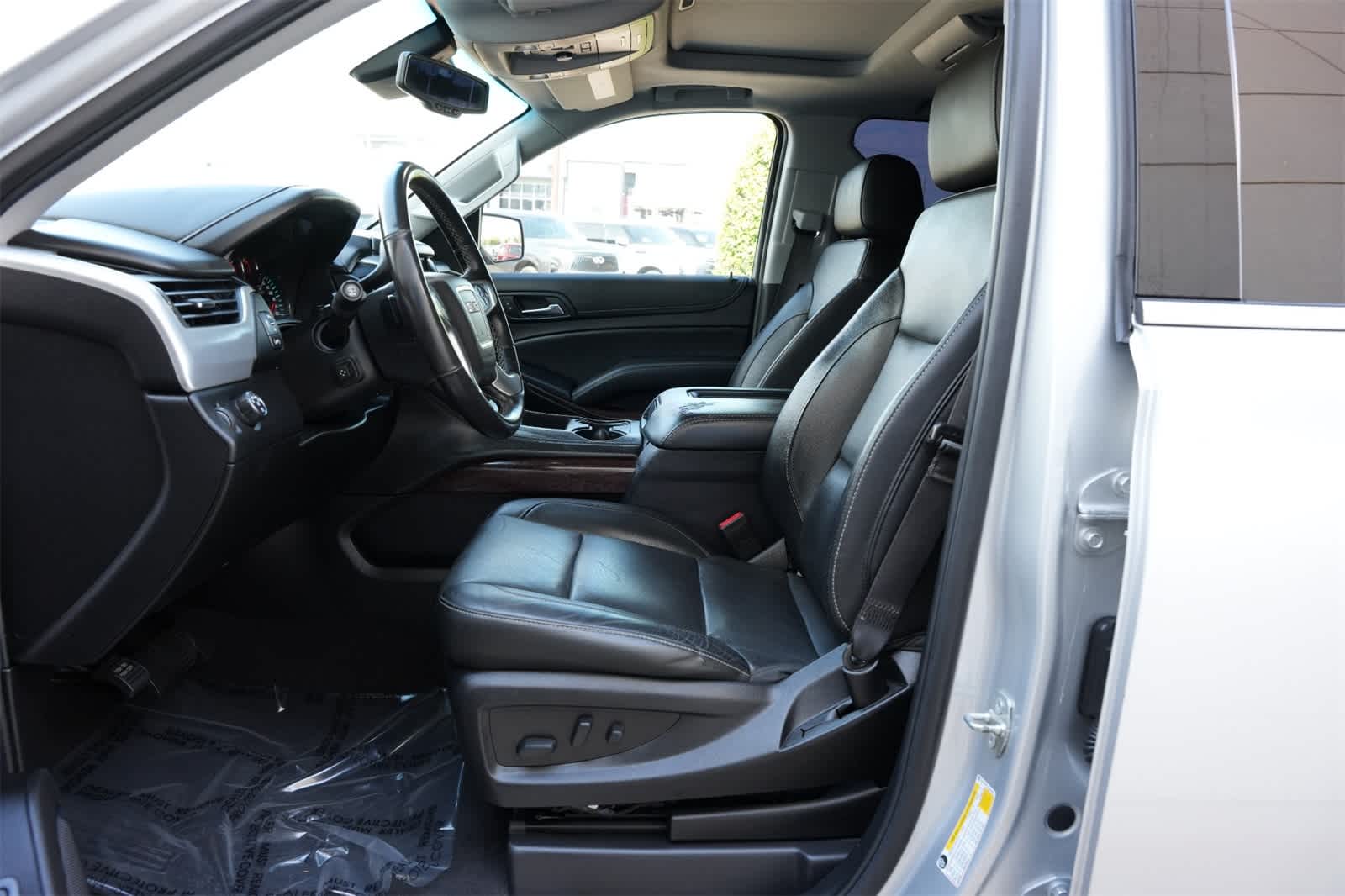 Thumbnail: 2020 GMC Yukon - 16