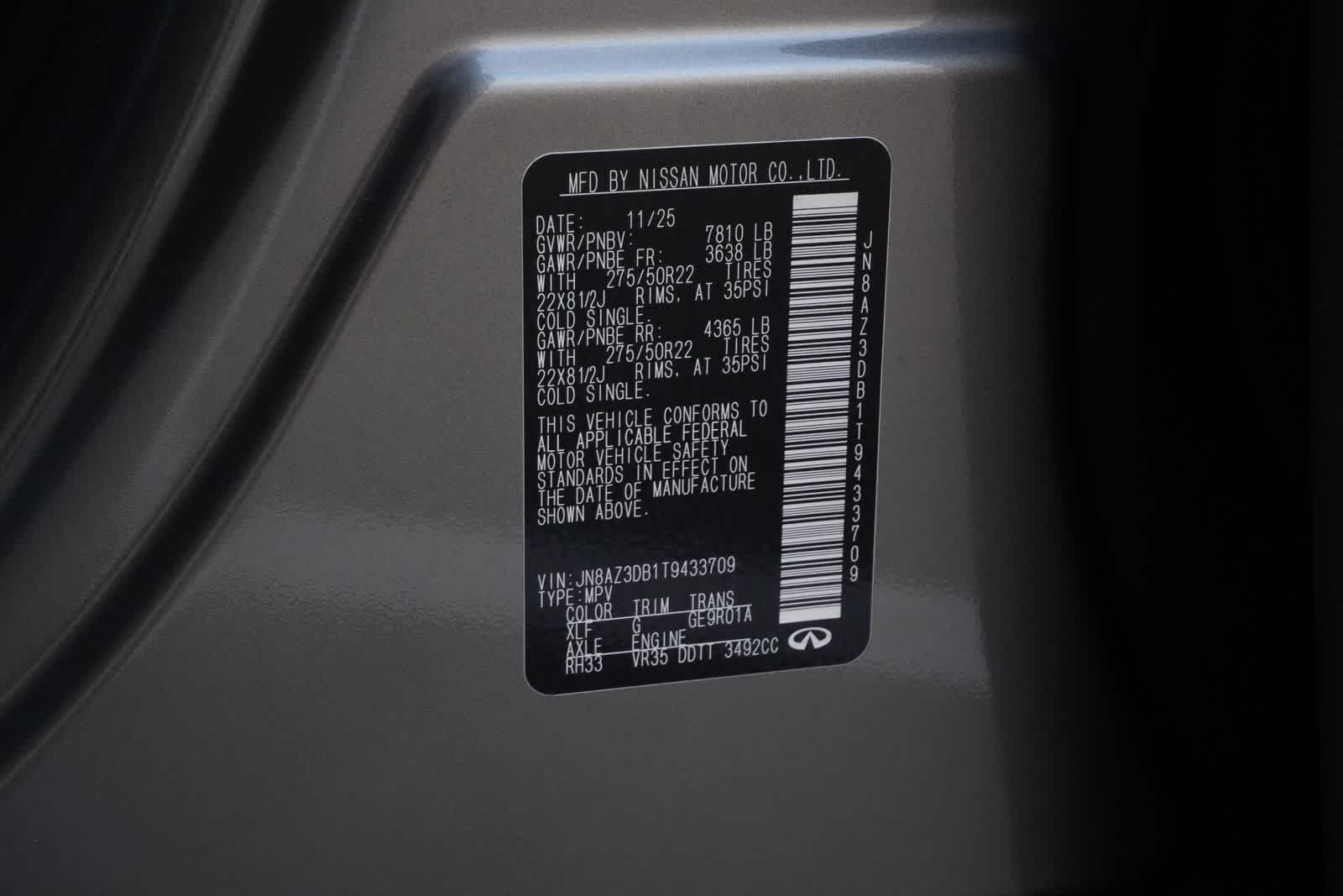 Thumbnail: 2026 INFINITI QX80 - 27