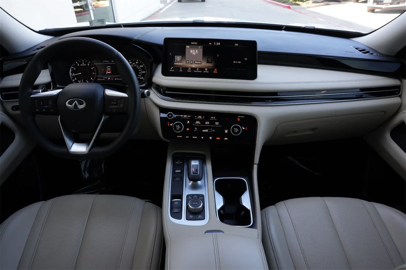 Thumbnail: 2025 INFINITI QX60 - 7