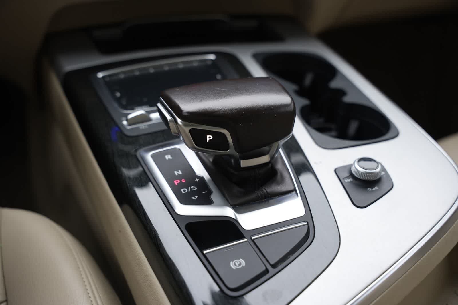 Thumbnail: 2019 Audi Q7 - 14