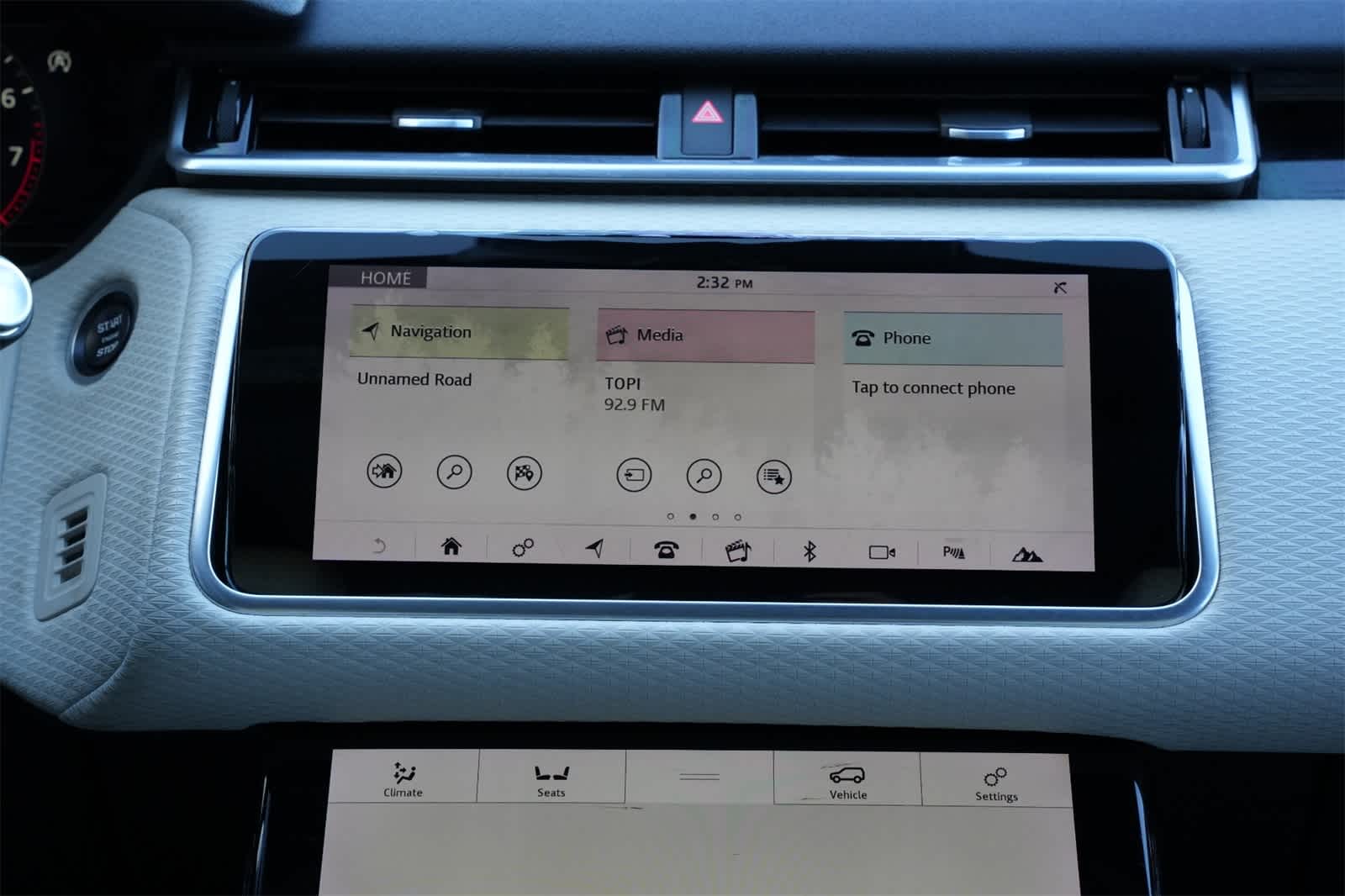 Thumbnail: 2018 Land Rover Range Rover Velar - 13