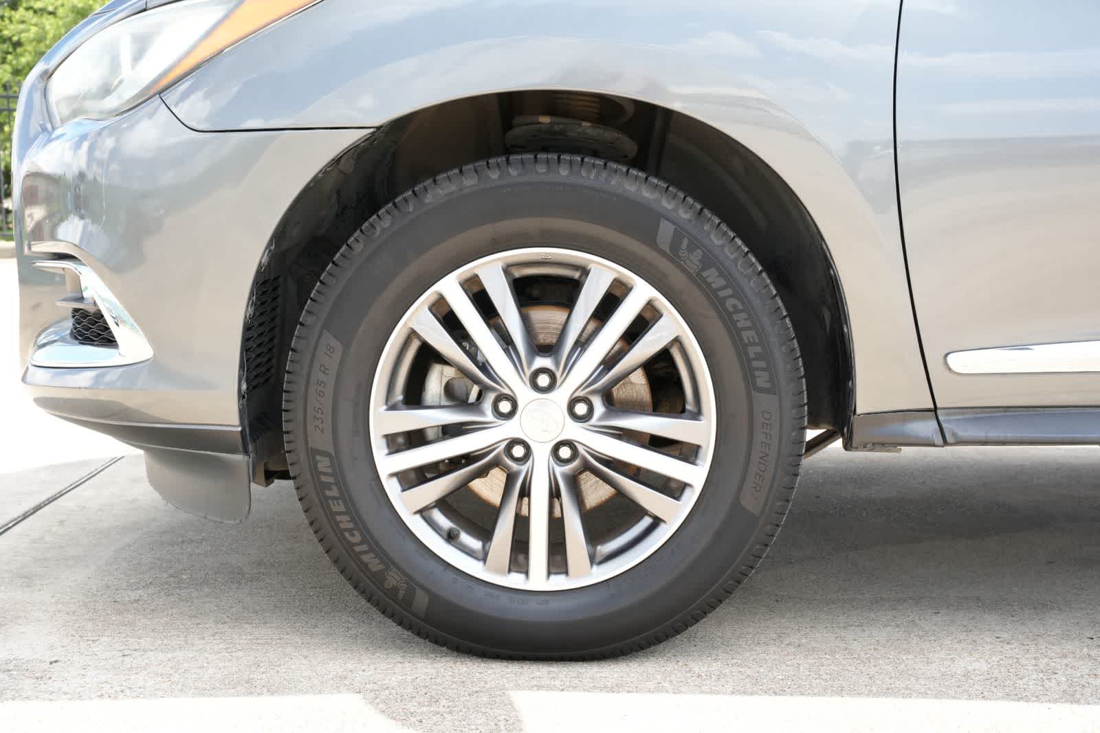 Thumbnail: 2019 INFINITI QX60 - 24