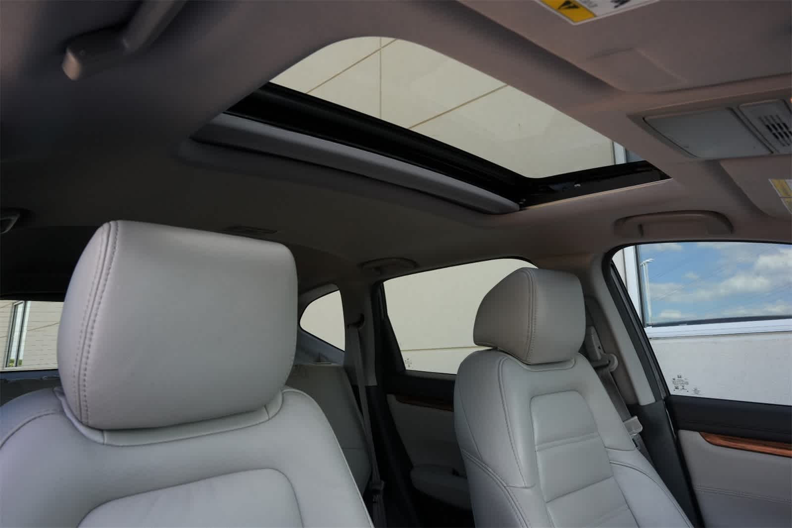 Thumbnail: 2018 Honda CR-V - 23