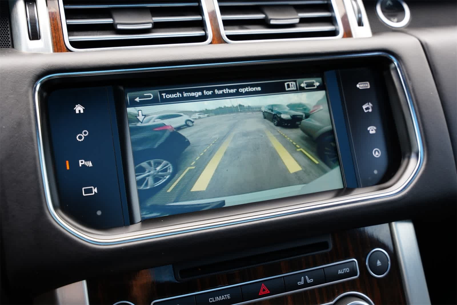 Thumbnail: 2016 Land Rover Range Rover - 13
