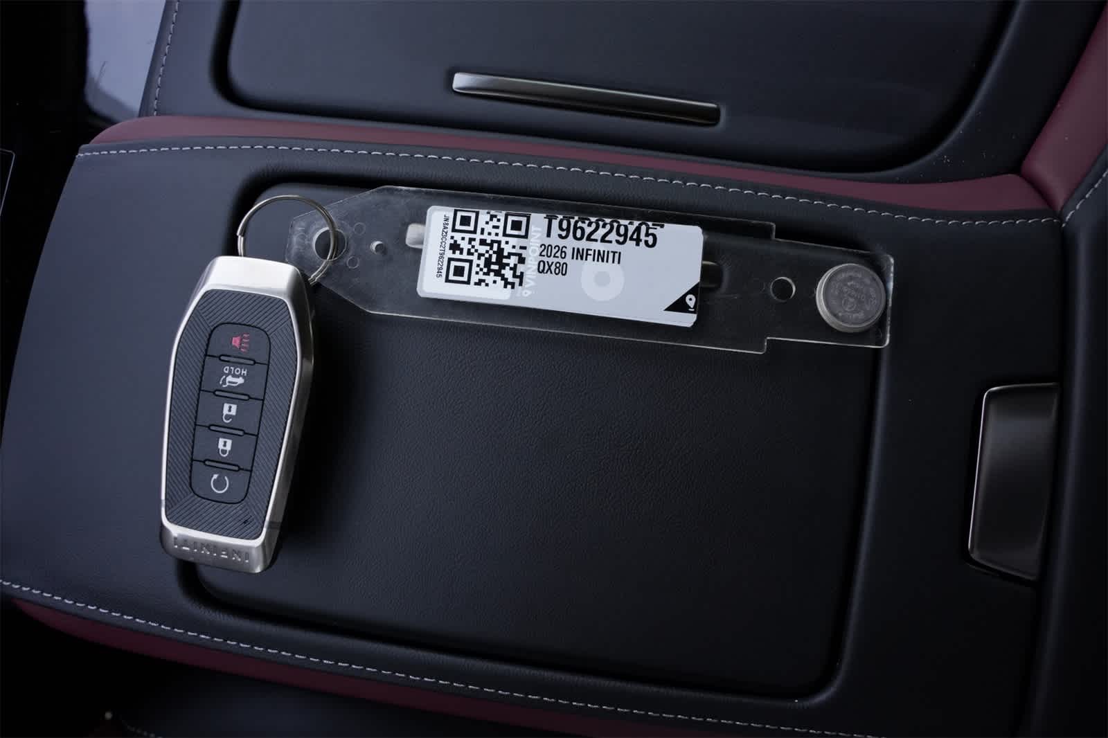 Thumbnail: 2026 INFINITI QX80 - 28