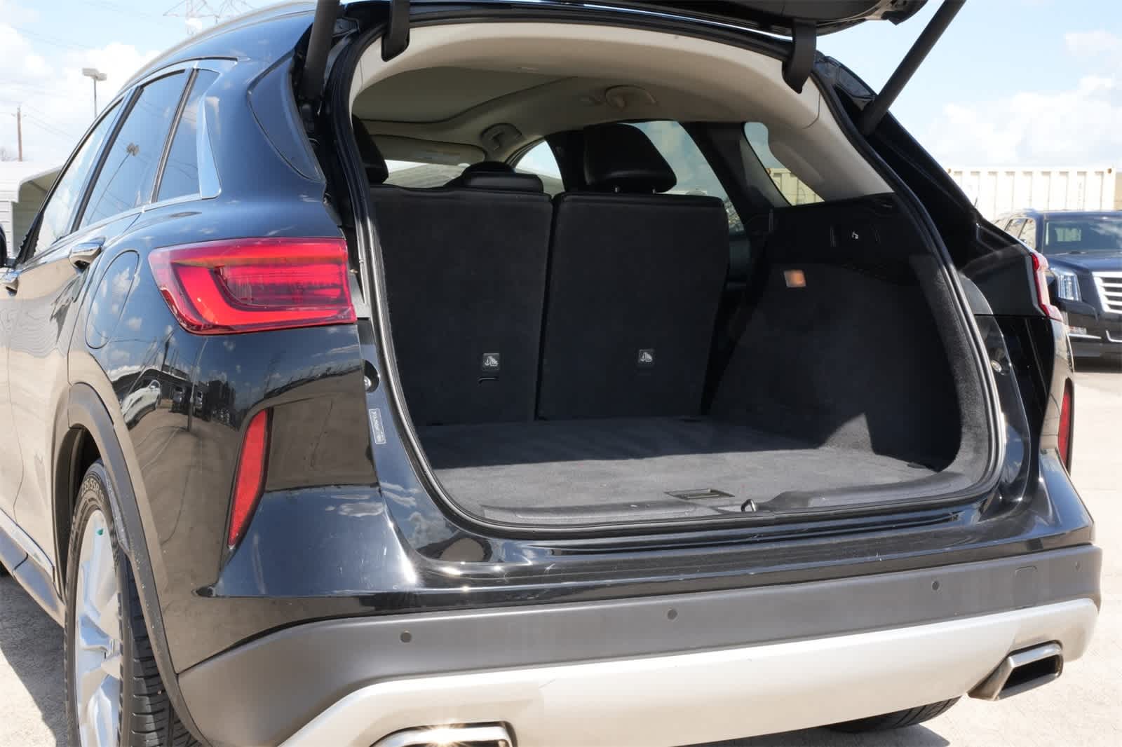 Thumbnail: 2019 INFINITI QX50 - 21