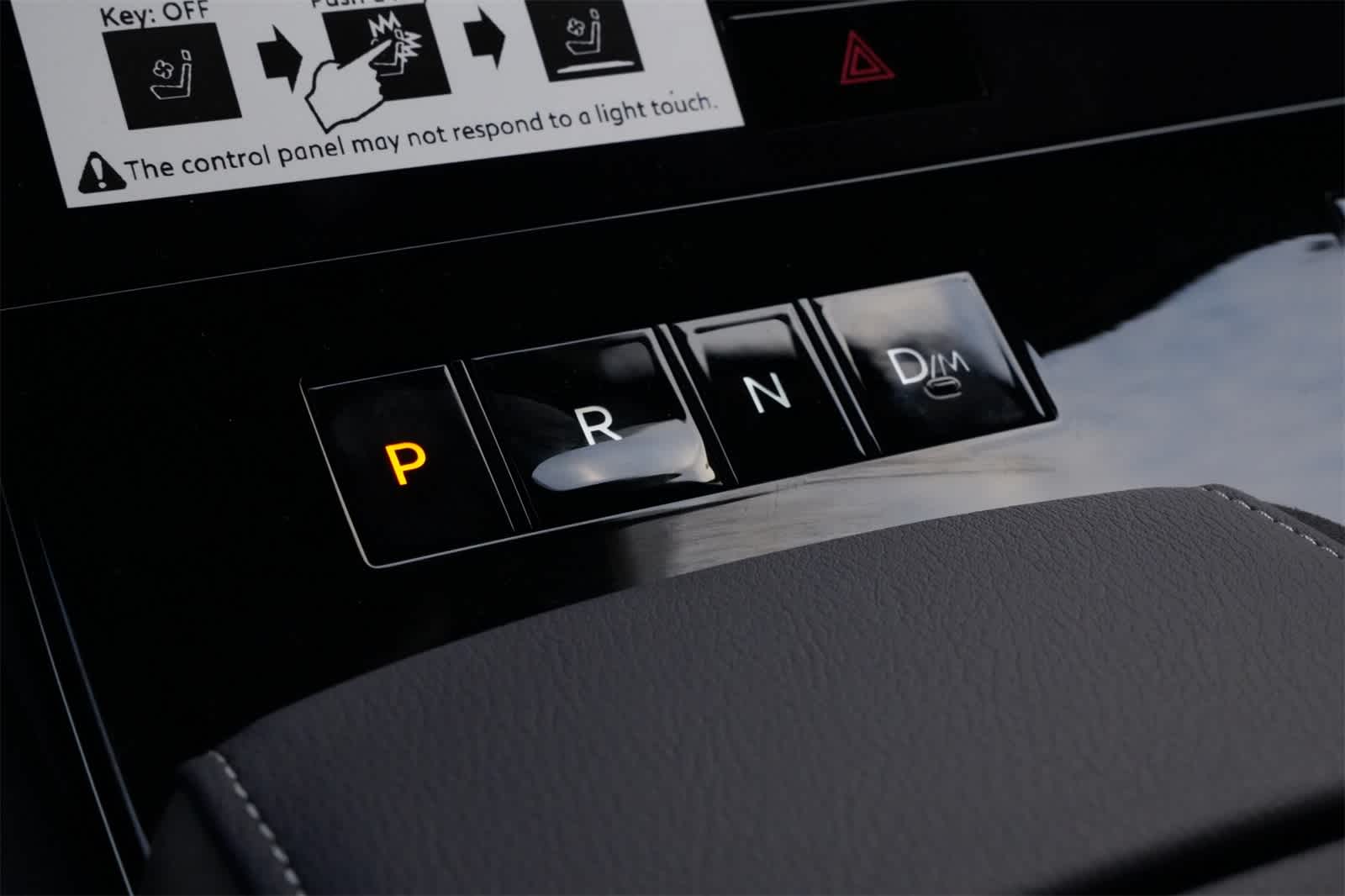 Thumbnail: 2026 INFINITI QX80 - 15