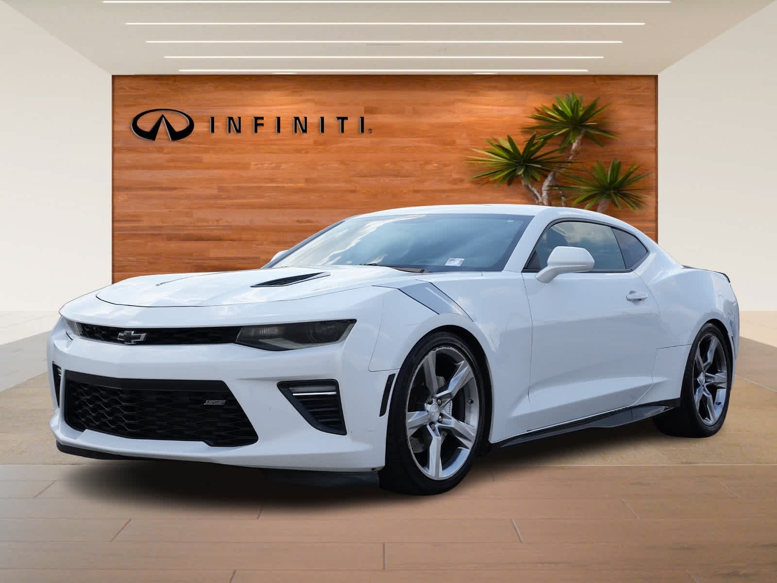 Thumbnail: 2017 Chevrolet Camaro - 1