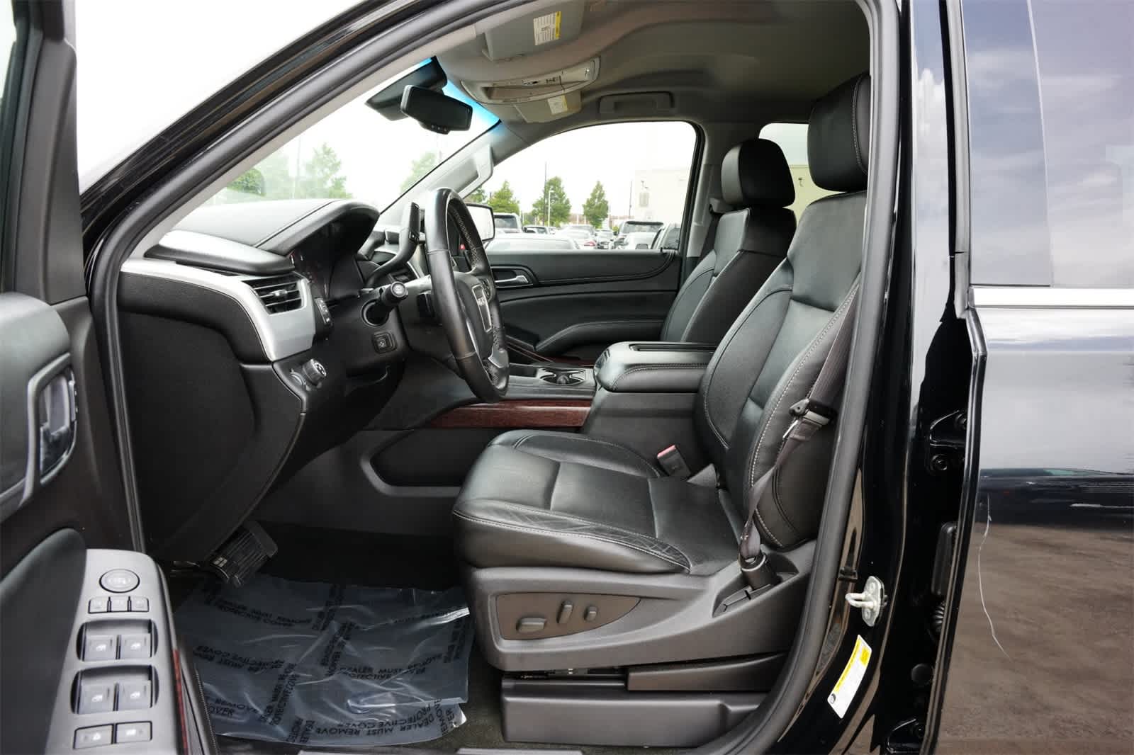 Thumbnail: 2016 GMC Yukon - 16