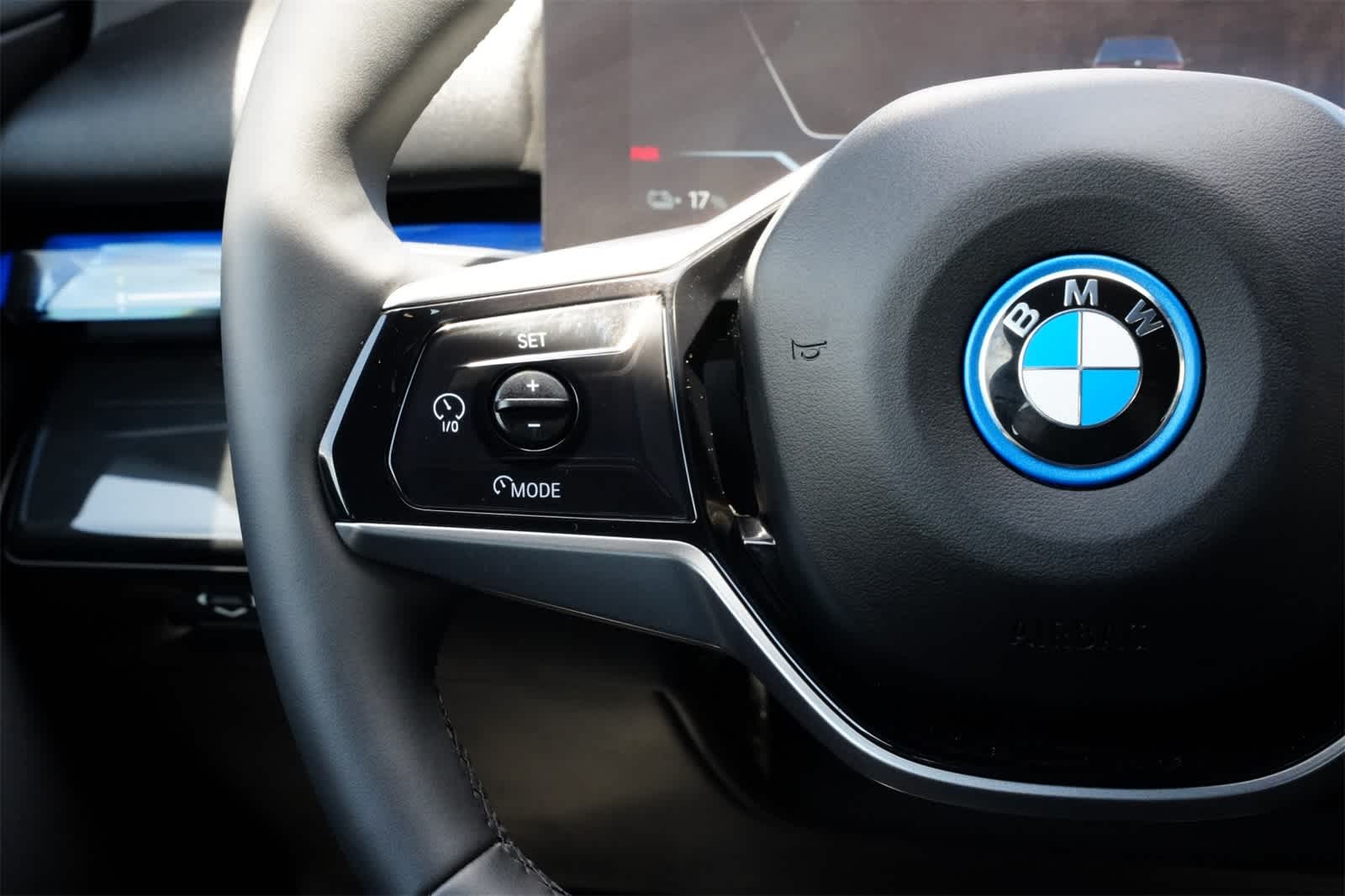 Thumbnail: 2024 BMW i5 - 9