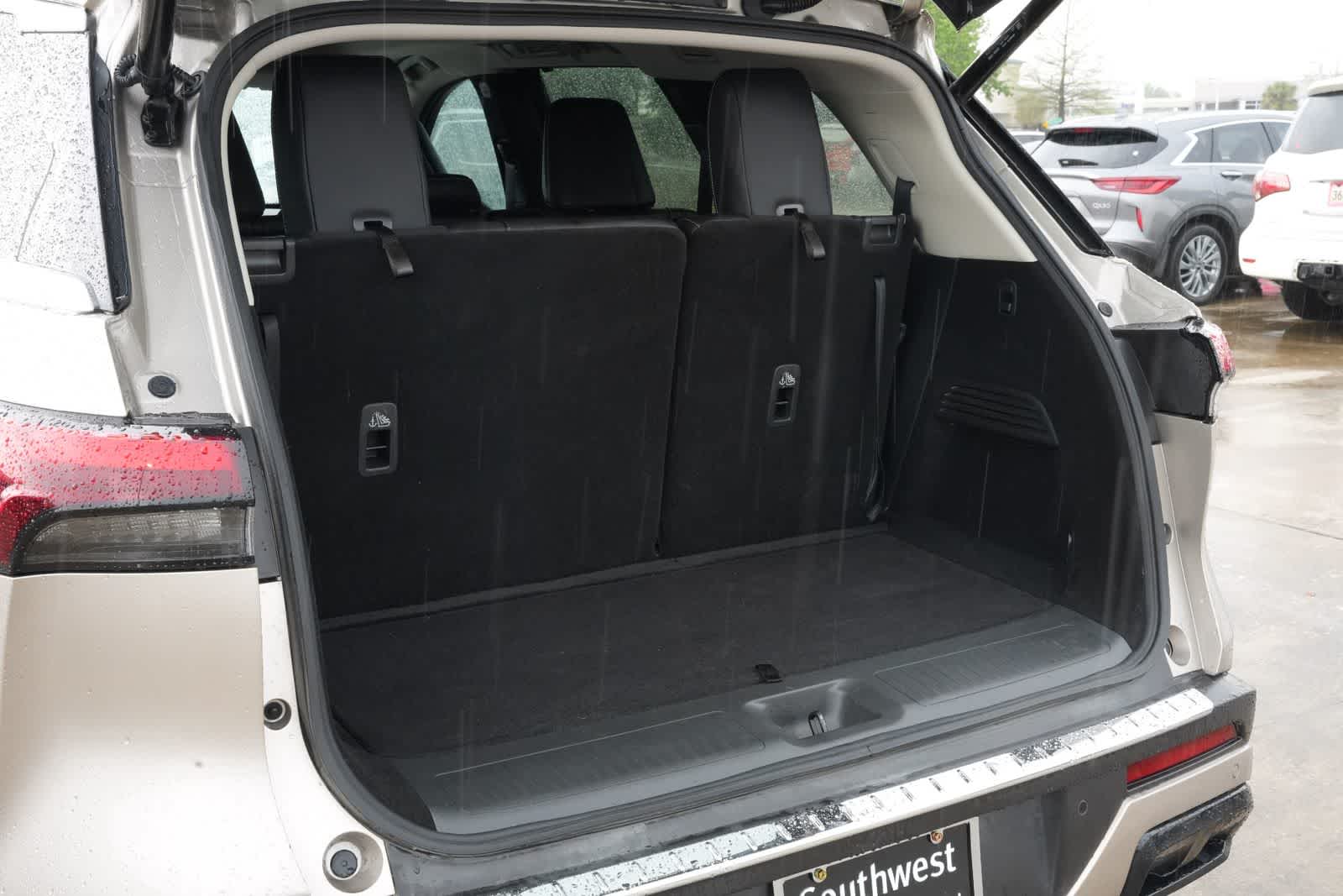 Thumbnail: 2024 INFINITI QX60 - 23