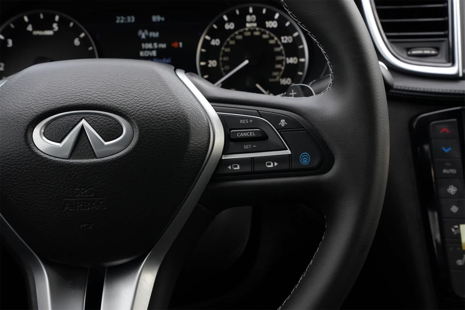 Thumbnail: 2025 INFINITI QX50 - 11