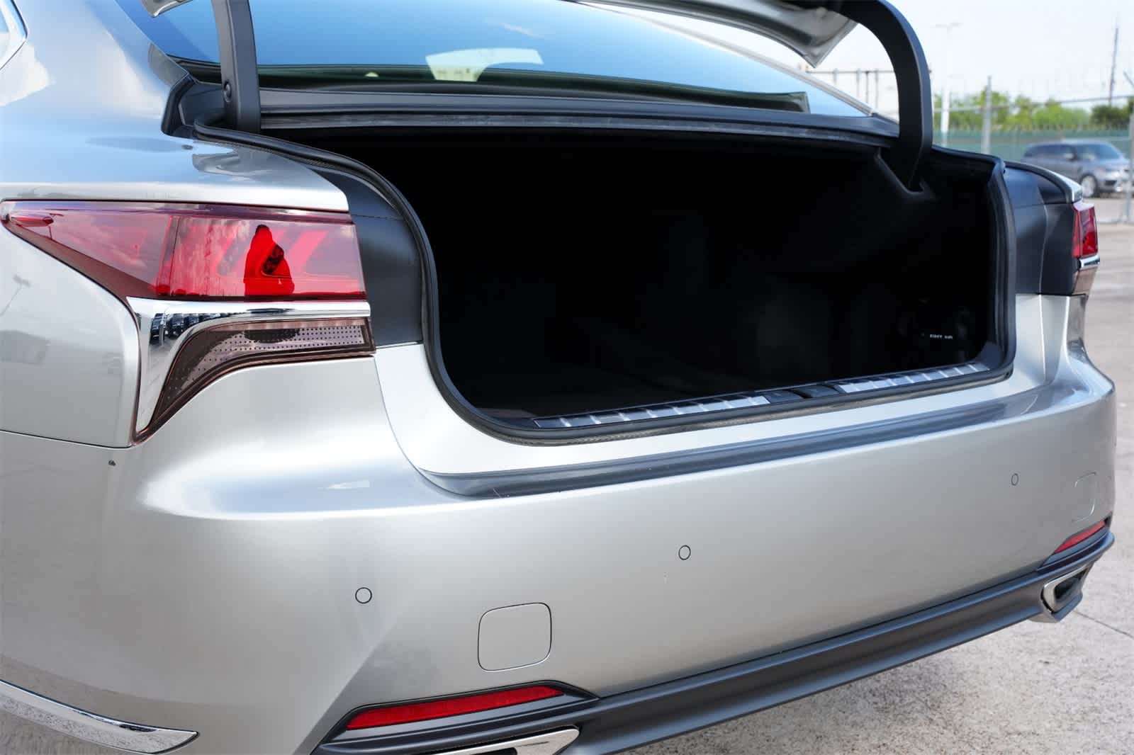 2019 Lexus LS 500 19