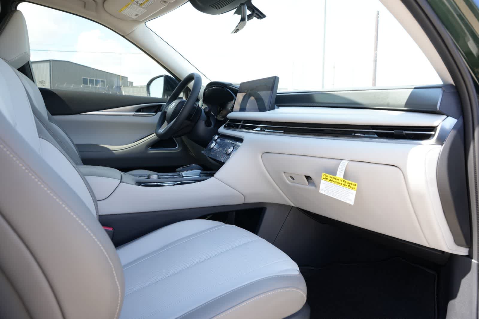 Thumbnail: 2027 INFINITI QX60 - 22