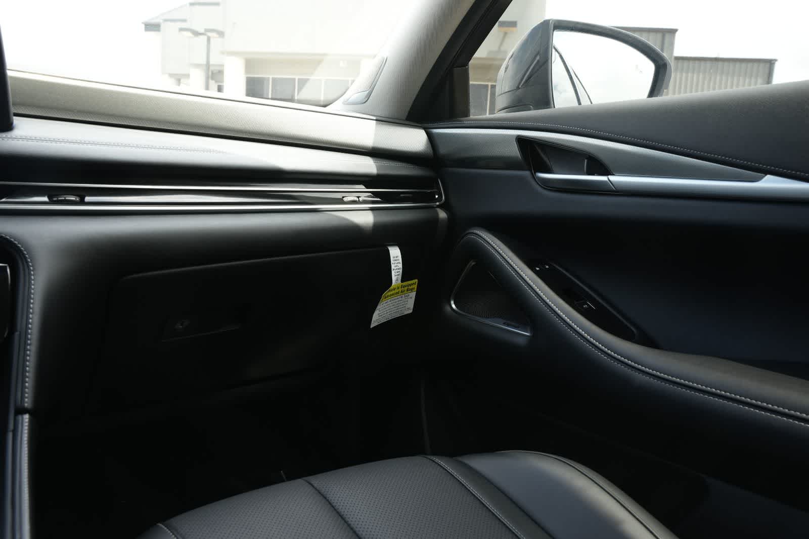 Thumbnail: 2026 INFINITI QX60 - 8