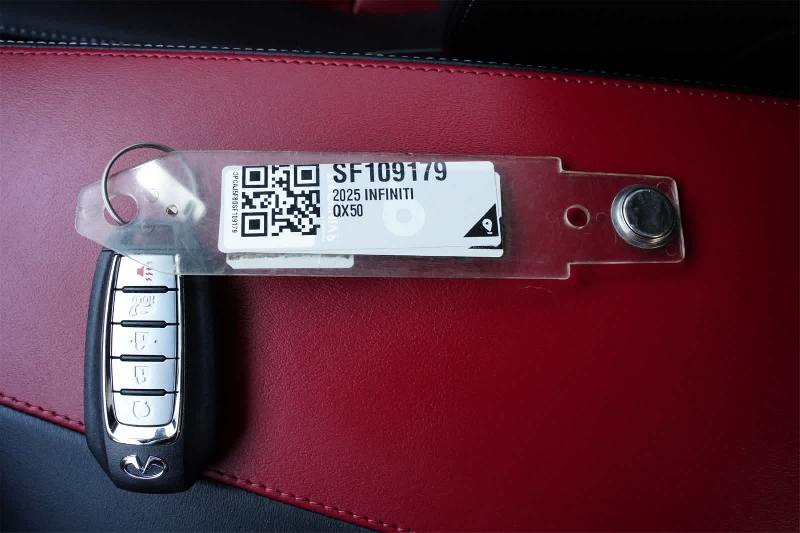 Thumbnail: 2025 INFINITI QX50 - 28