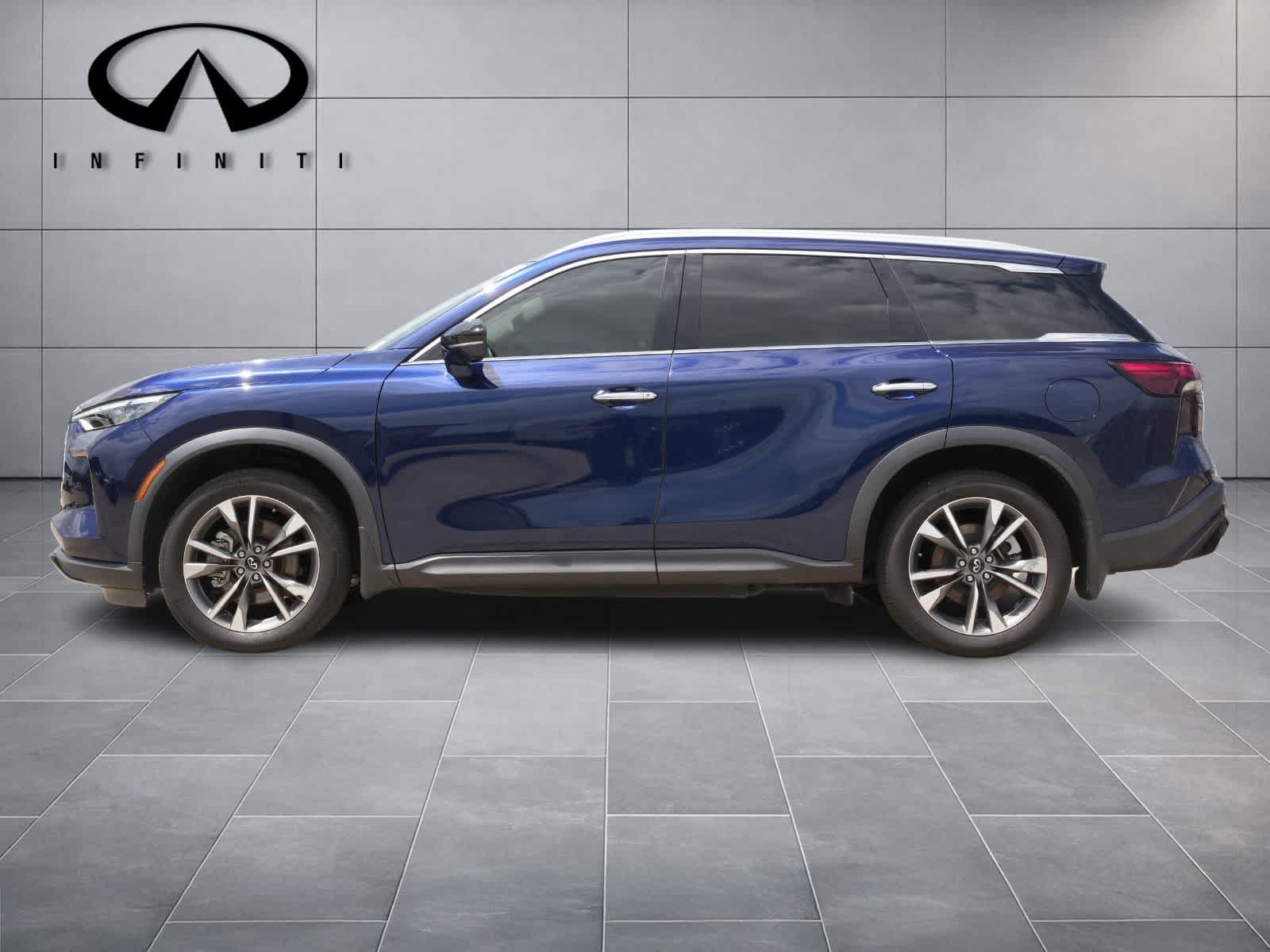 Thumbnail: 2023 INFINITI QX60 - 4