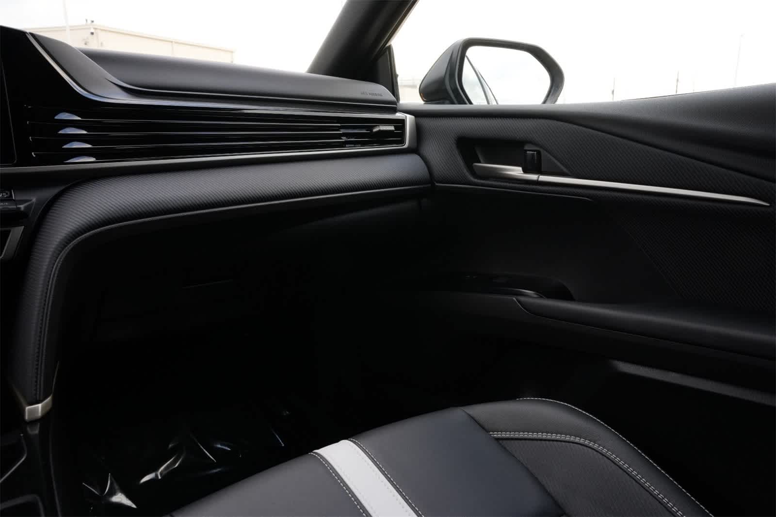 Thumbnail: 2025 Toyota Camry - 8