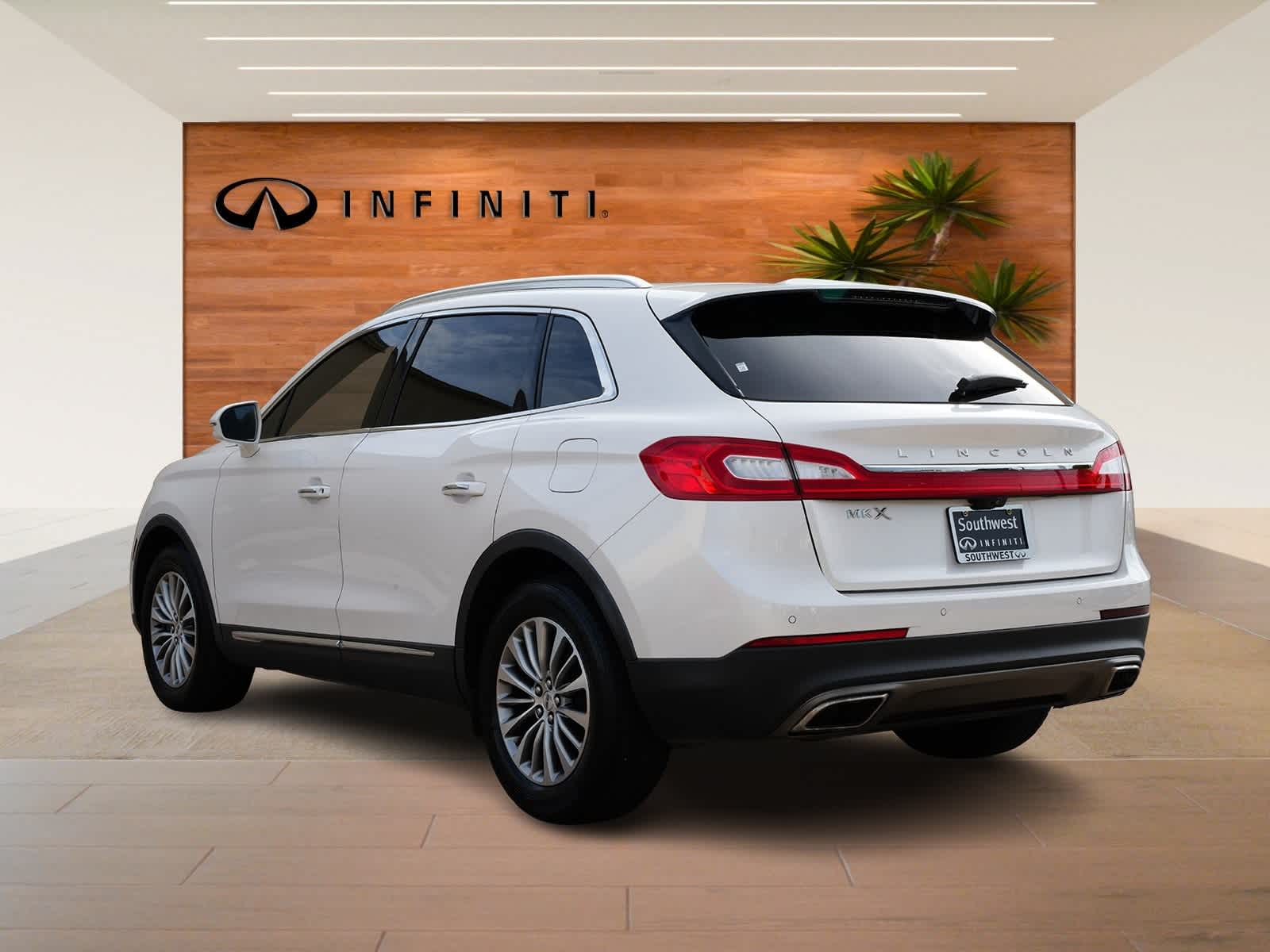 Thumbnail: 2018 Lincoln MKX - 5