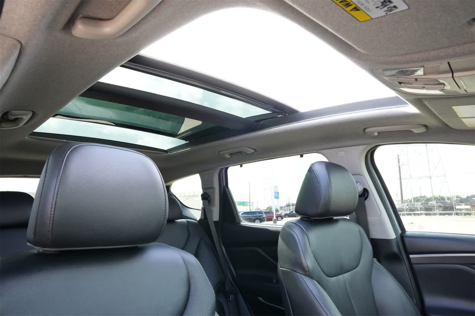 Thumbnail: 2019 Hyundai Santa Fe - 25