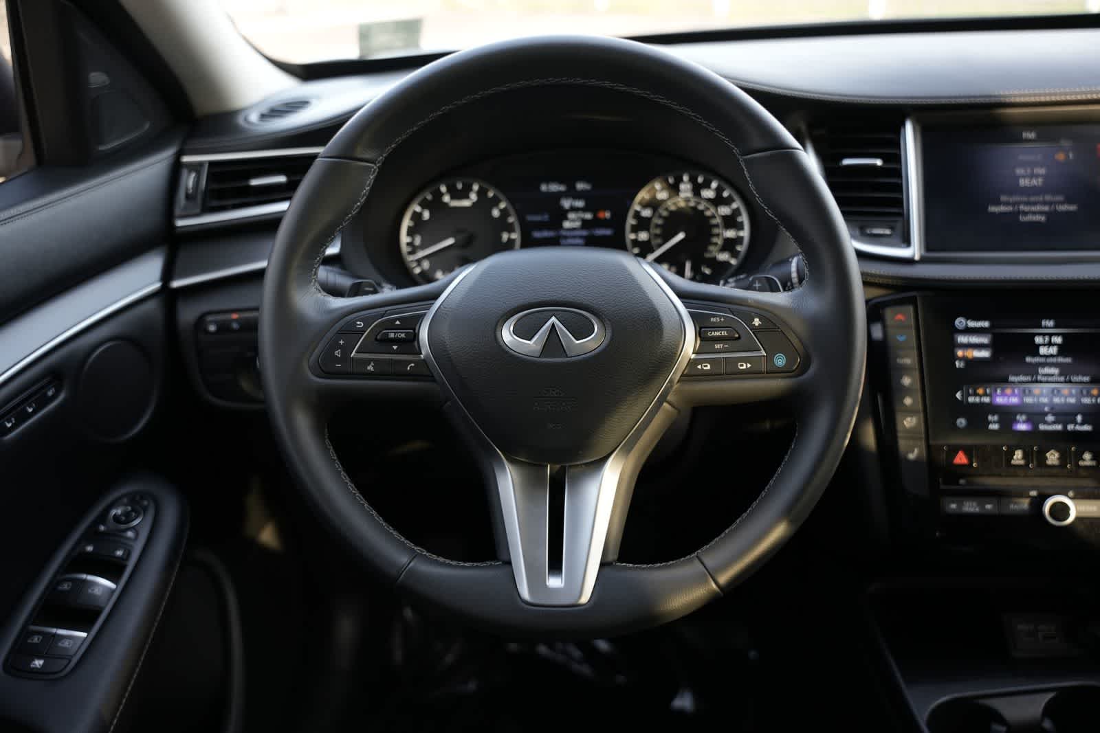 Thumbnail: 2025 INFINITI QX50 - 9