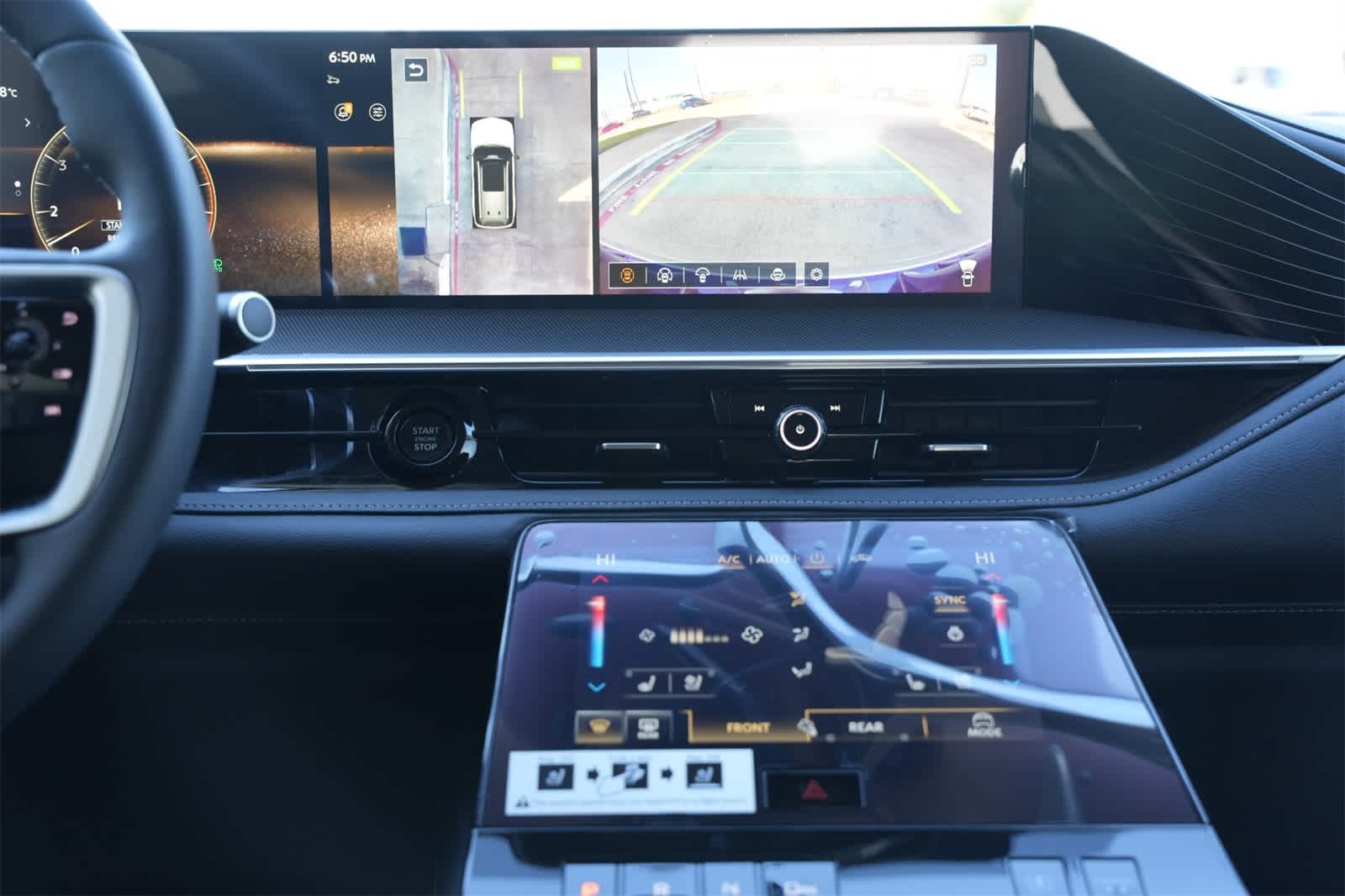 2025 INFINITI QX80 Luxe 13