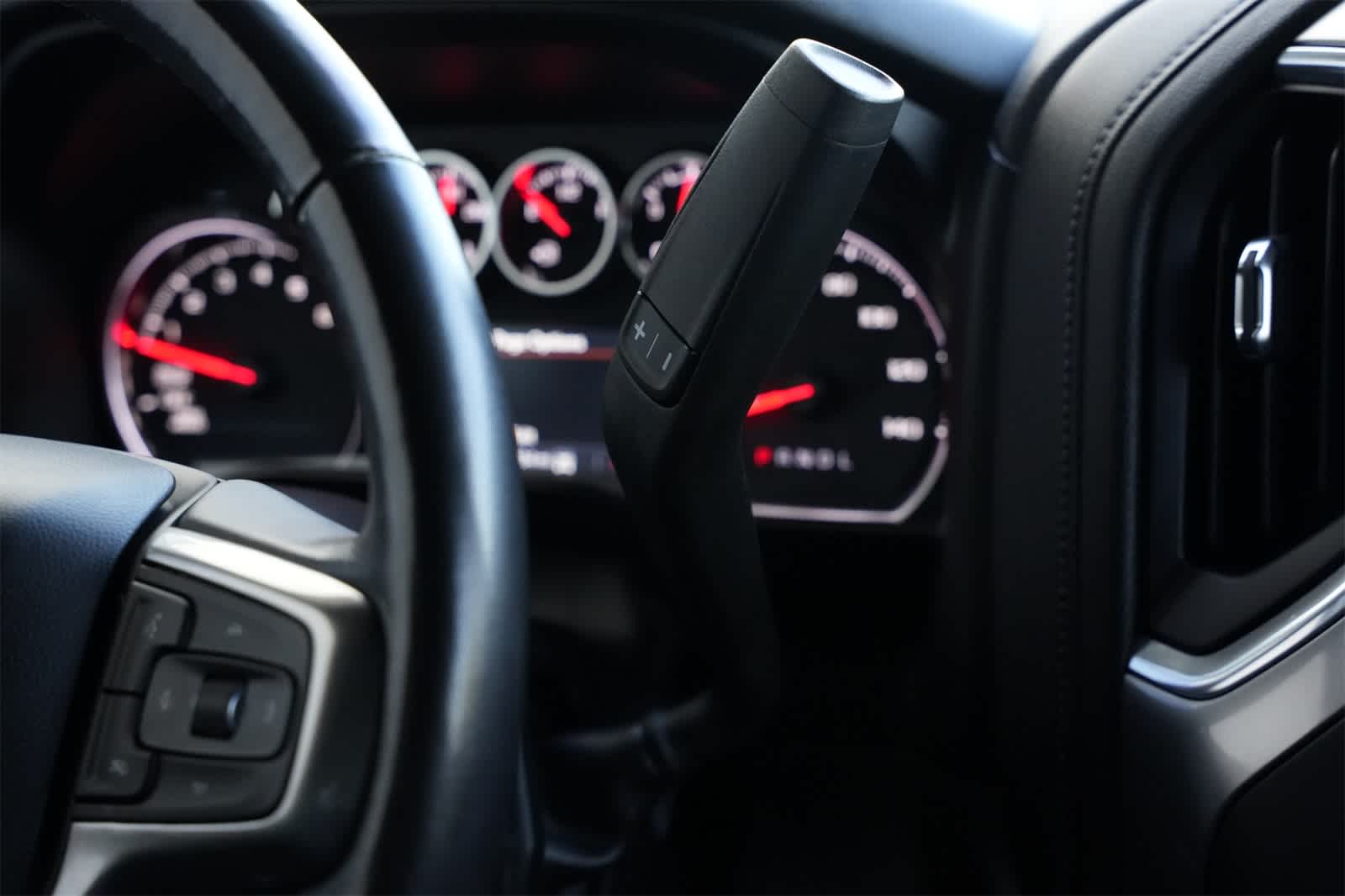 Thumbnail: 2021 Chevrolet Silverado 1500 - 15