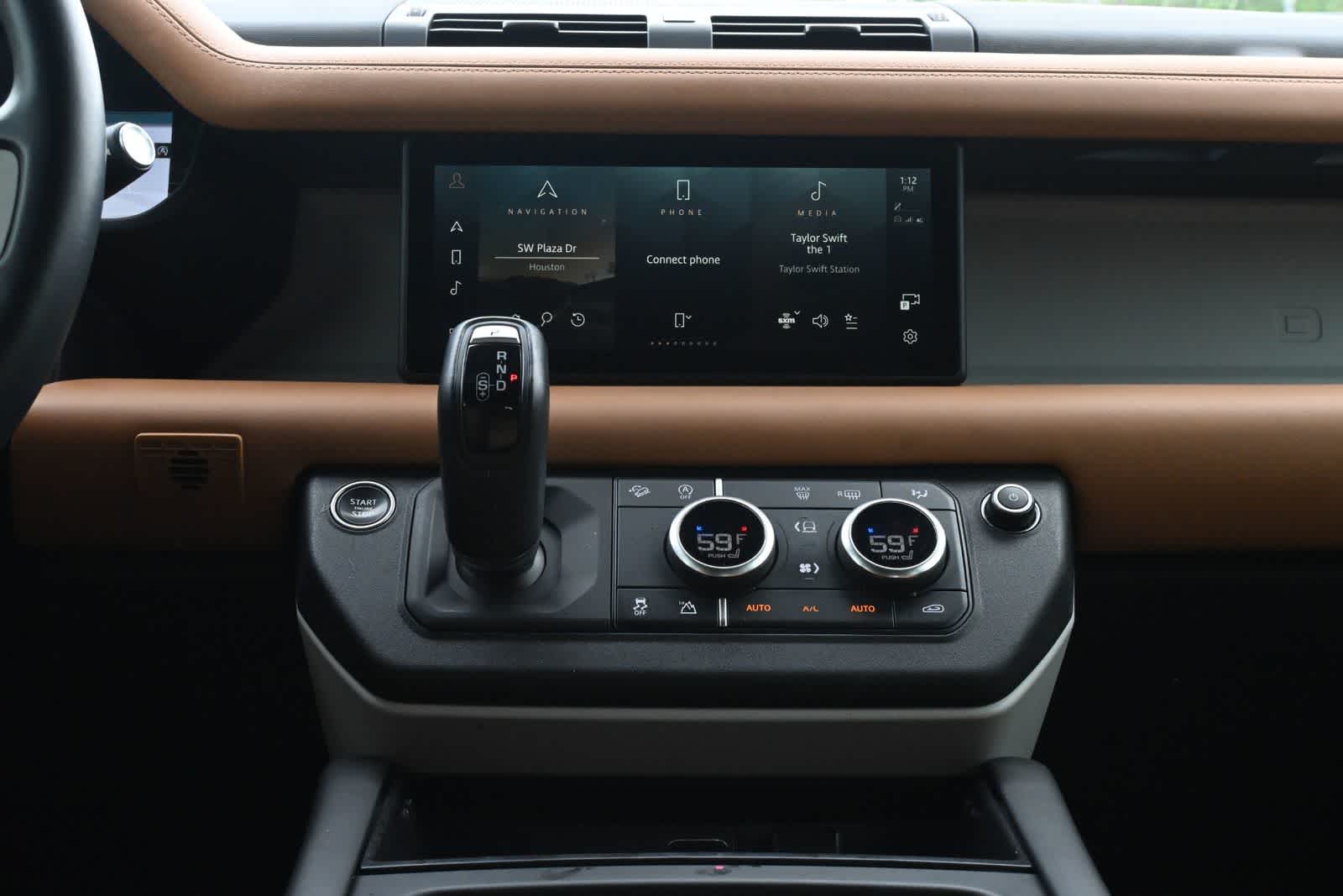 Thumbnail: 2024 Land Rover Defender - 13
