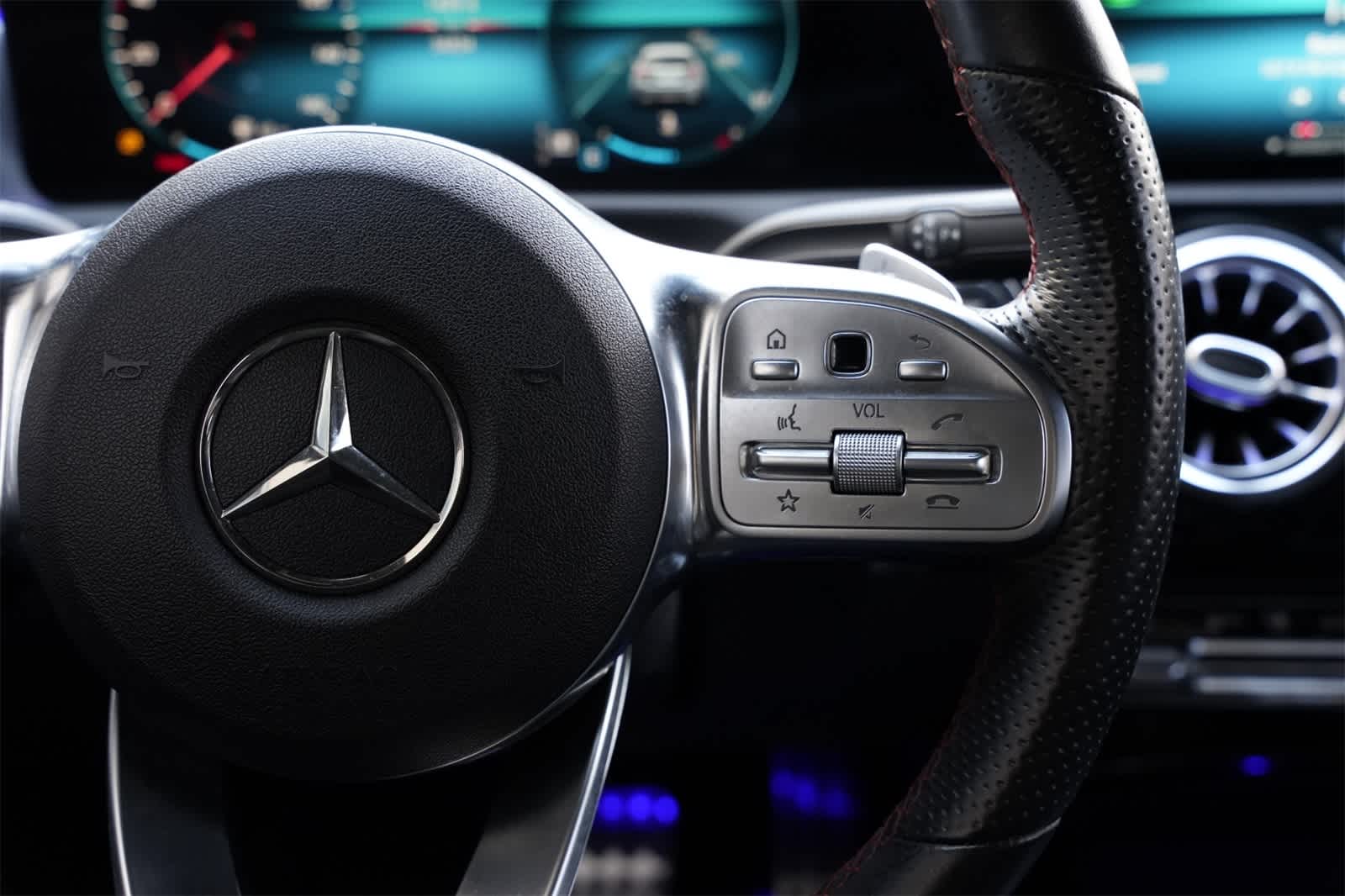 Thumbnail: 2021 Mercedes-Benz CLA - 11