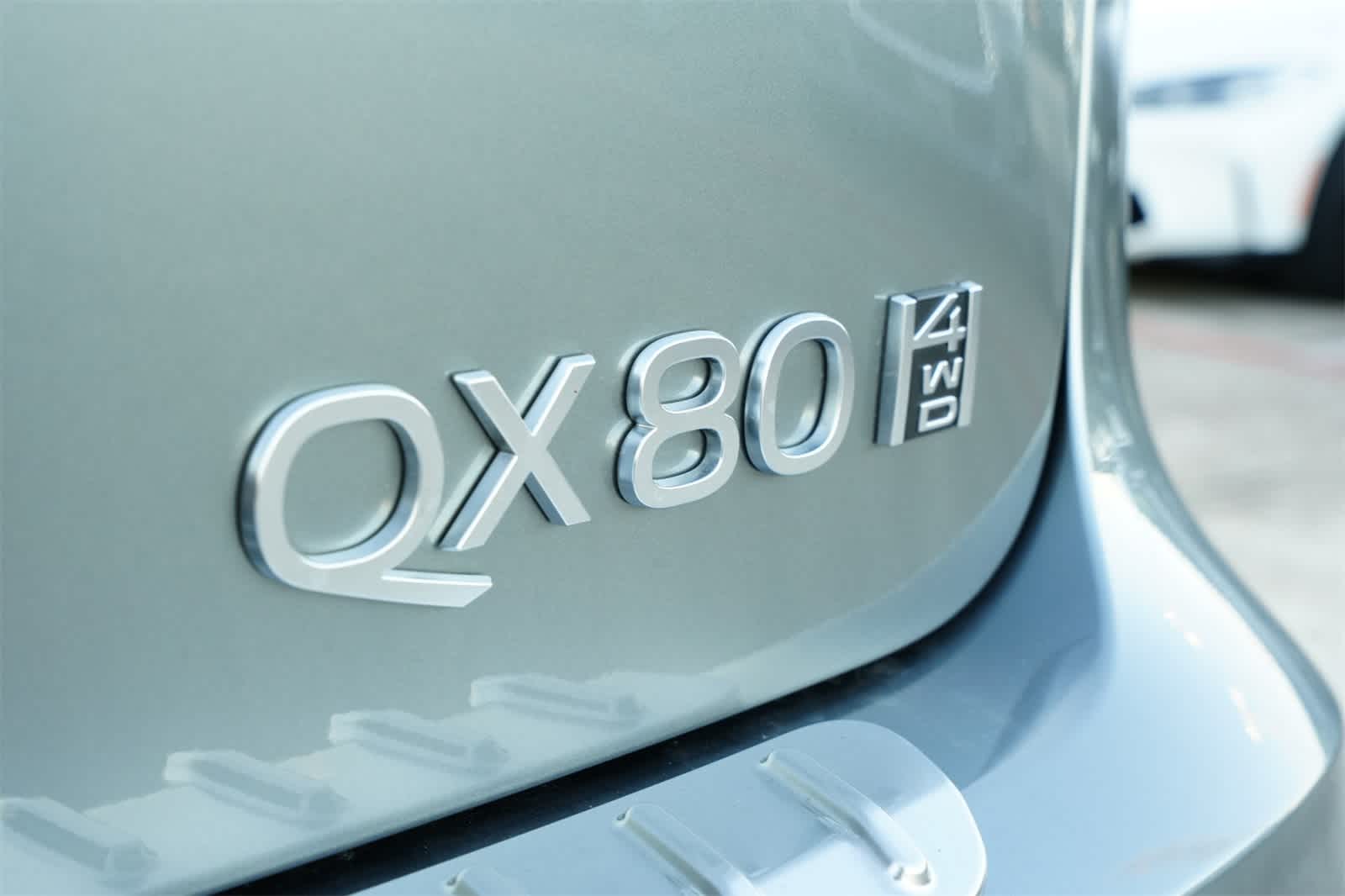 Thumbnail: 2025 INFINITI QX80 - 19