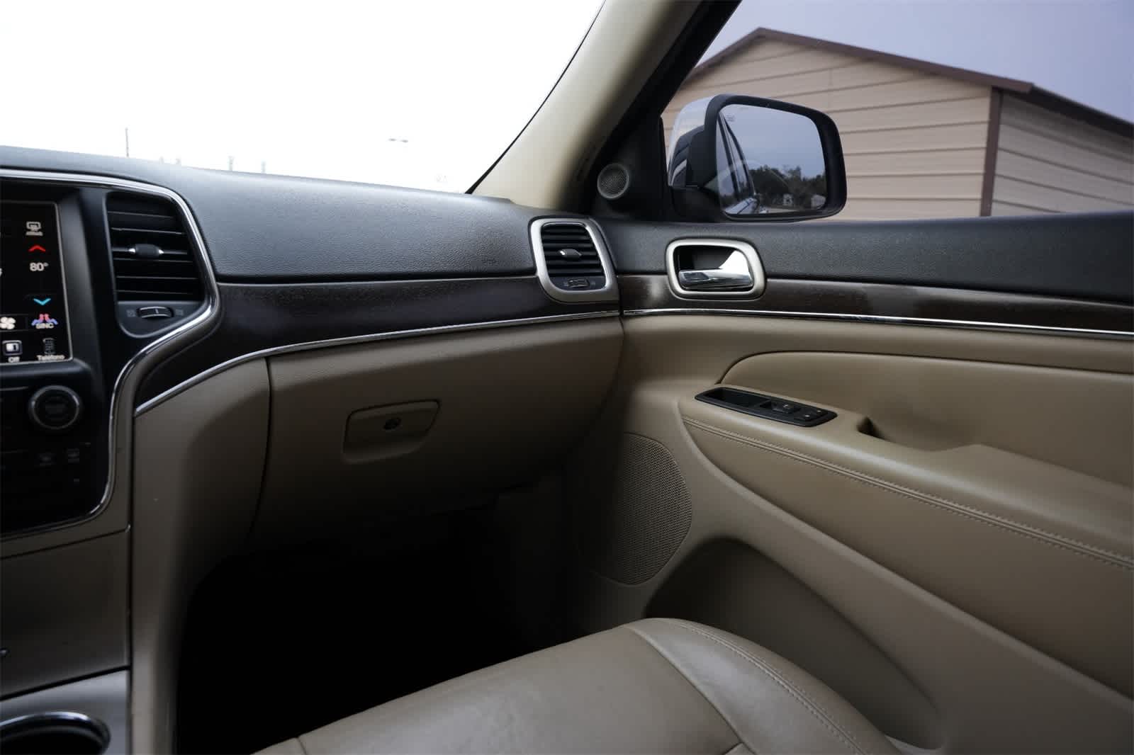 Thumbnail: 2014 Jeep Grand Cherokee - 8