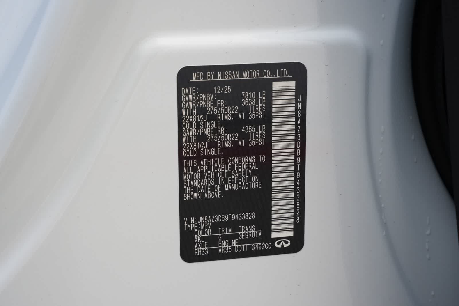 Thumbnail: 2026 INFINITI QX80 - 27