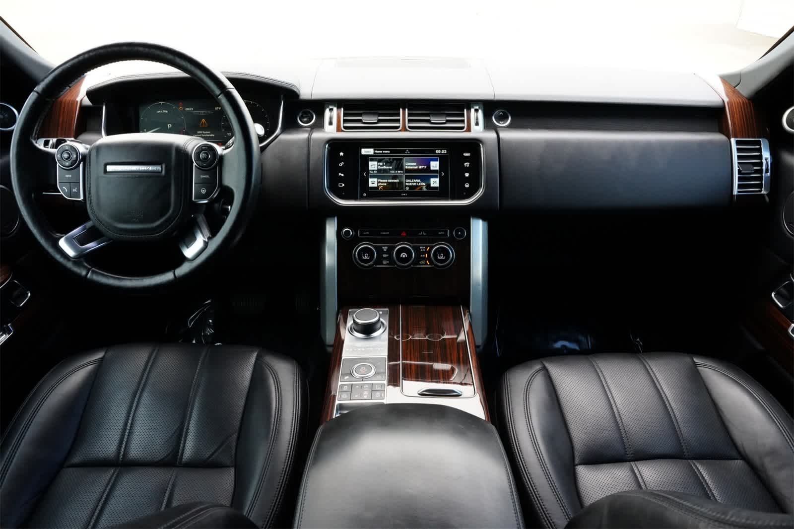 Thumbnail: 2016 Land Rover Range Rover - 7