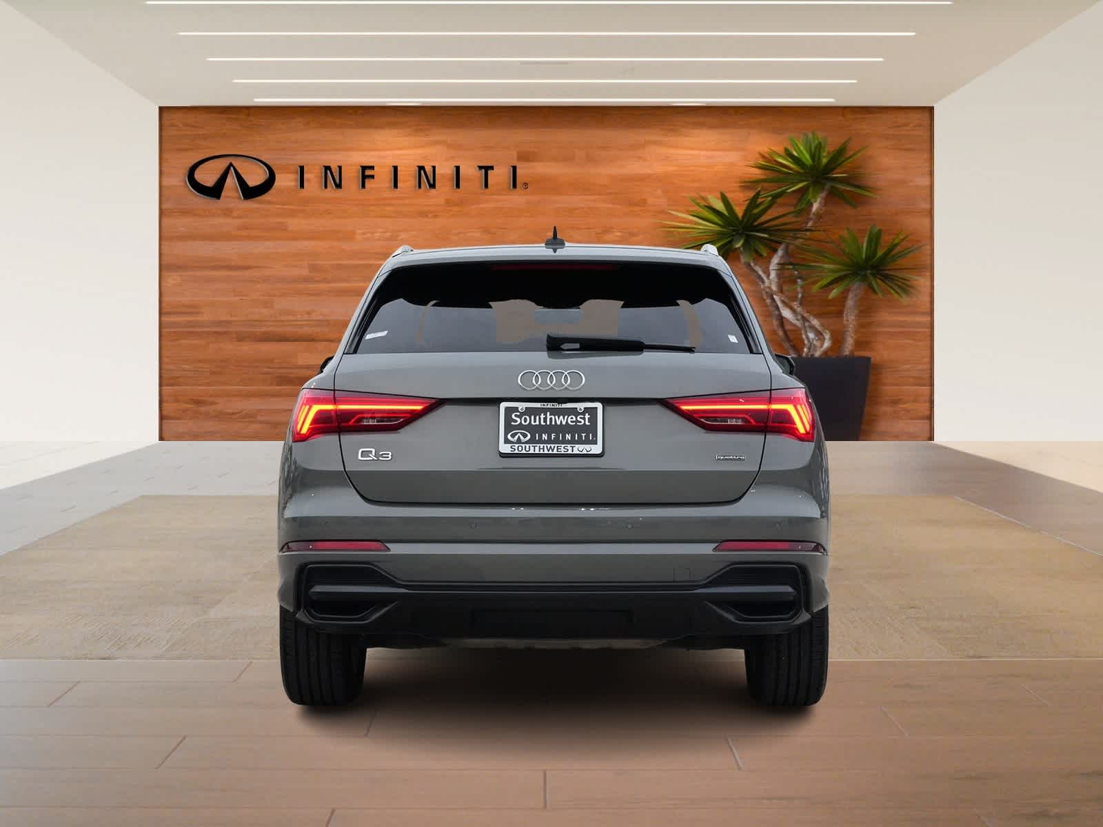 Thumbnail: 2022 Audi Q3 - 6