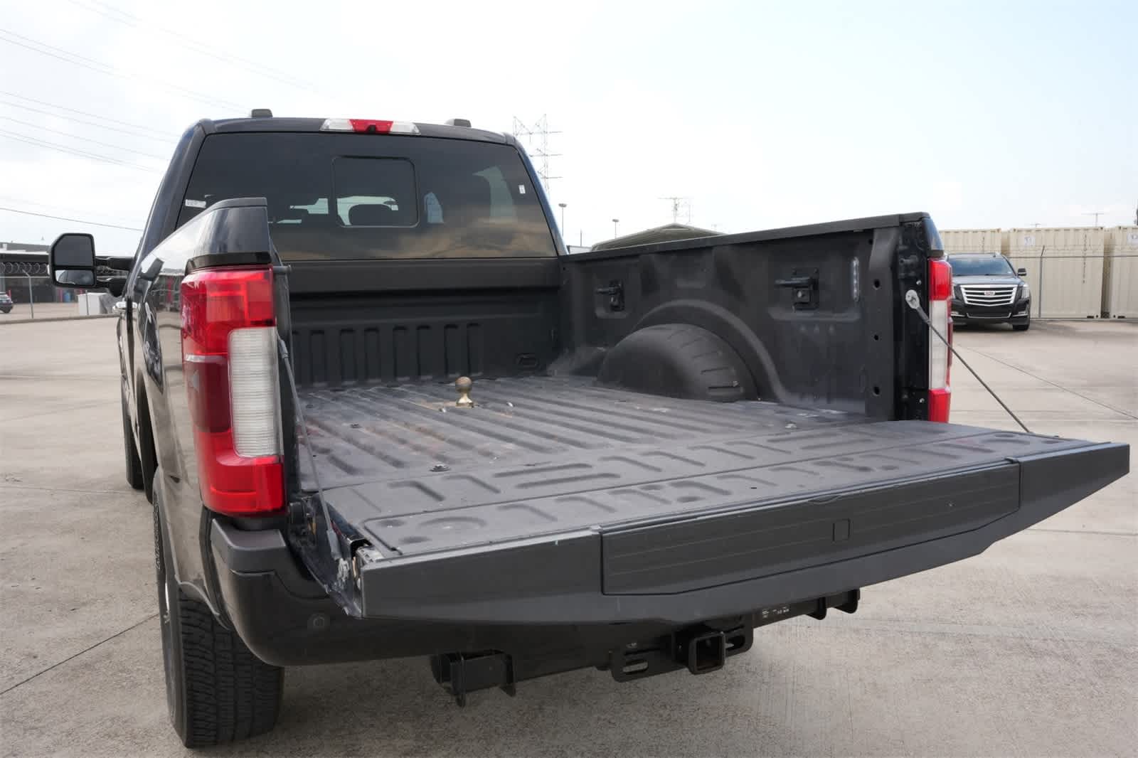 Thumbnail: 2022 Ford F-250 - 21