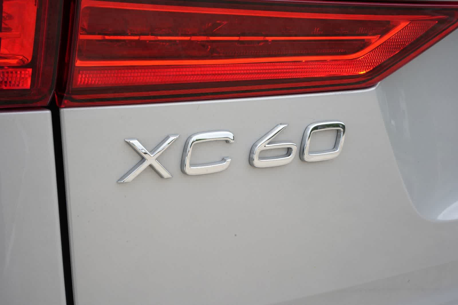 Thumbnail: 2025 Volvo XC60 - 19