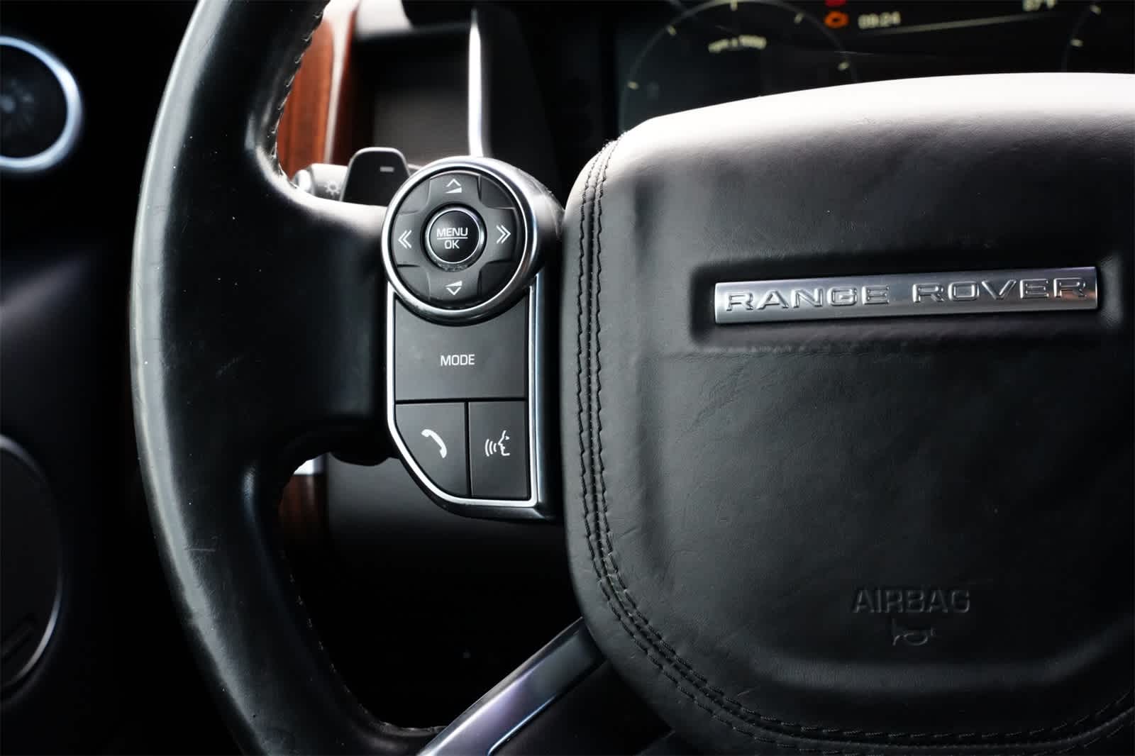 Thumbnail: 2016 Land Rover Range Rover - 10