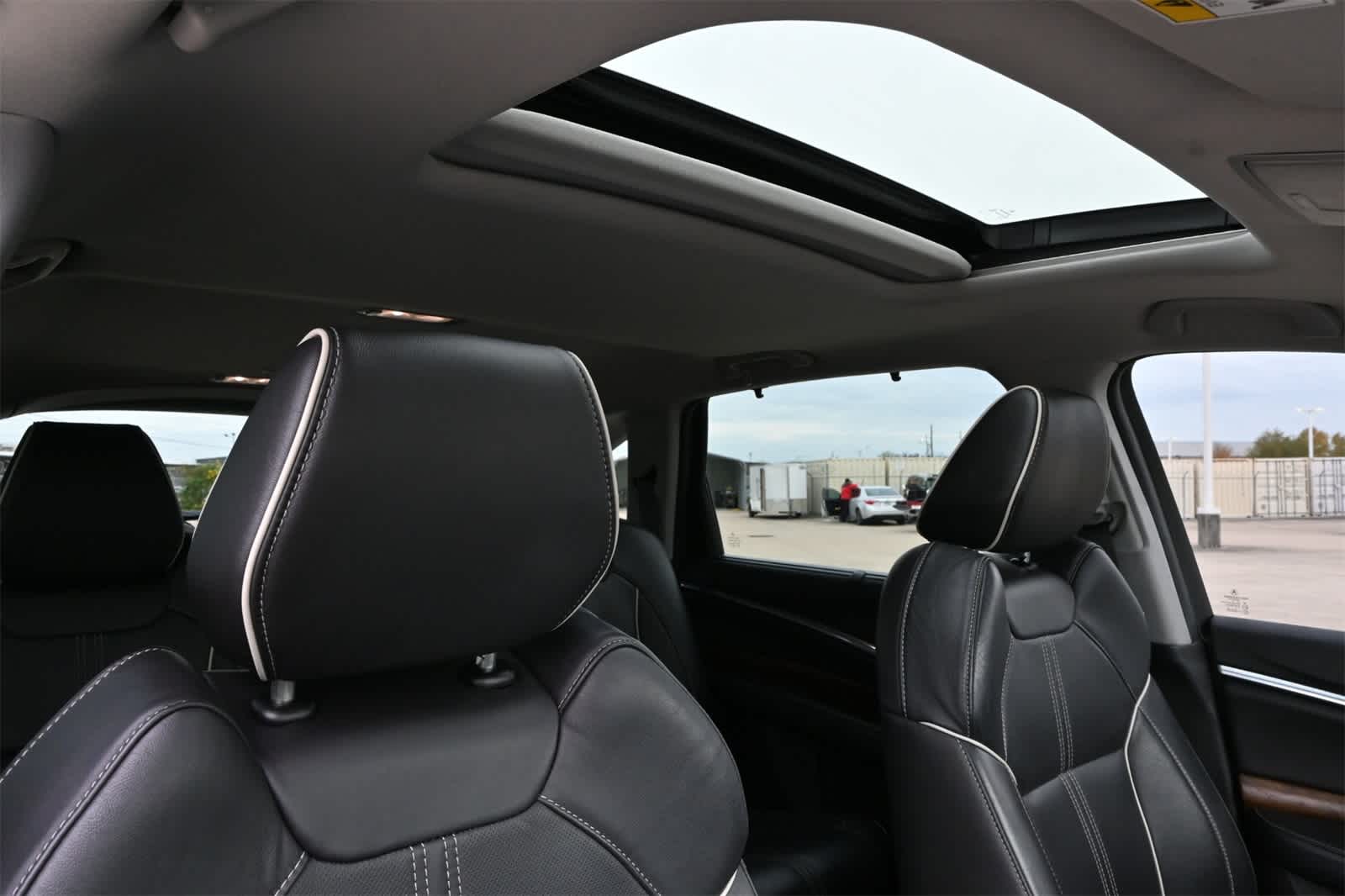 Thumbnail: 2017 Acura MDX - 24