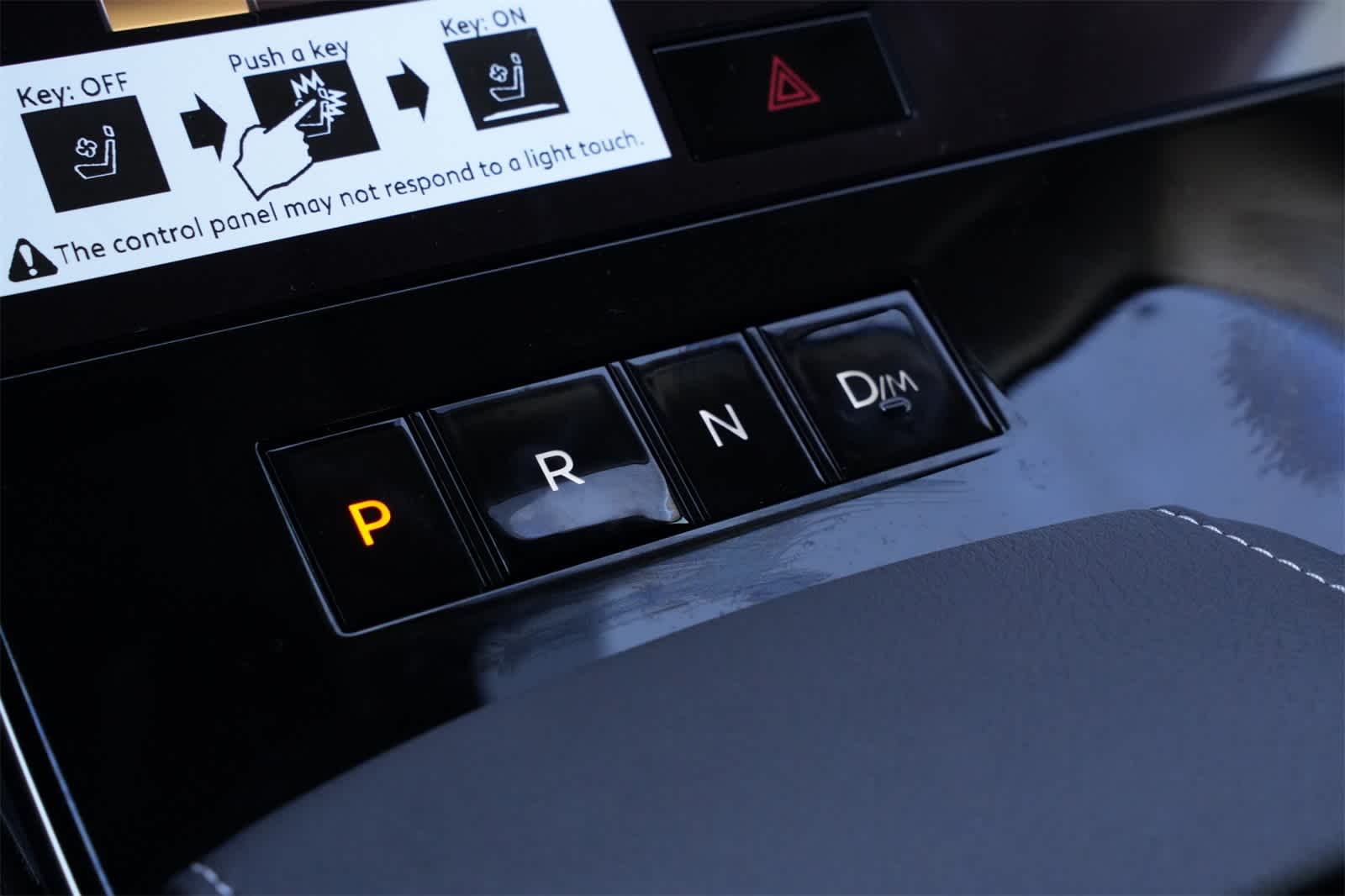 Thumbnail: 2026 INFINITI QX80 - 15