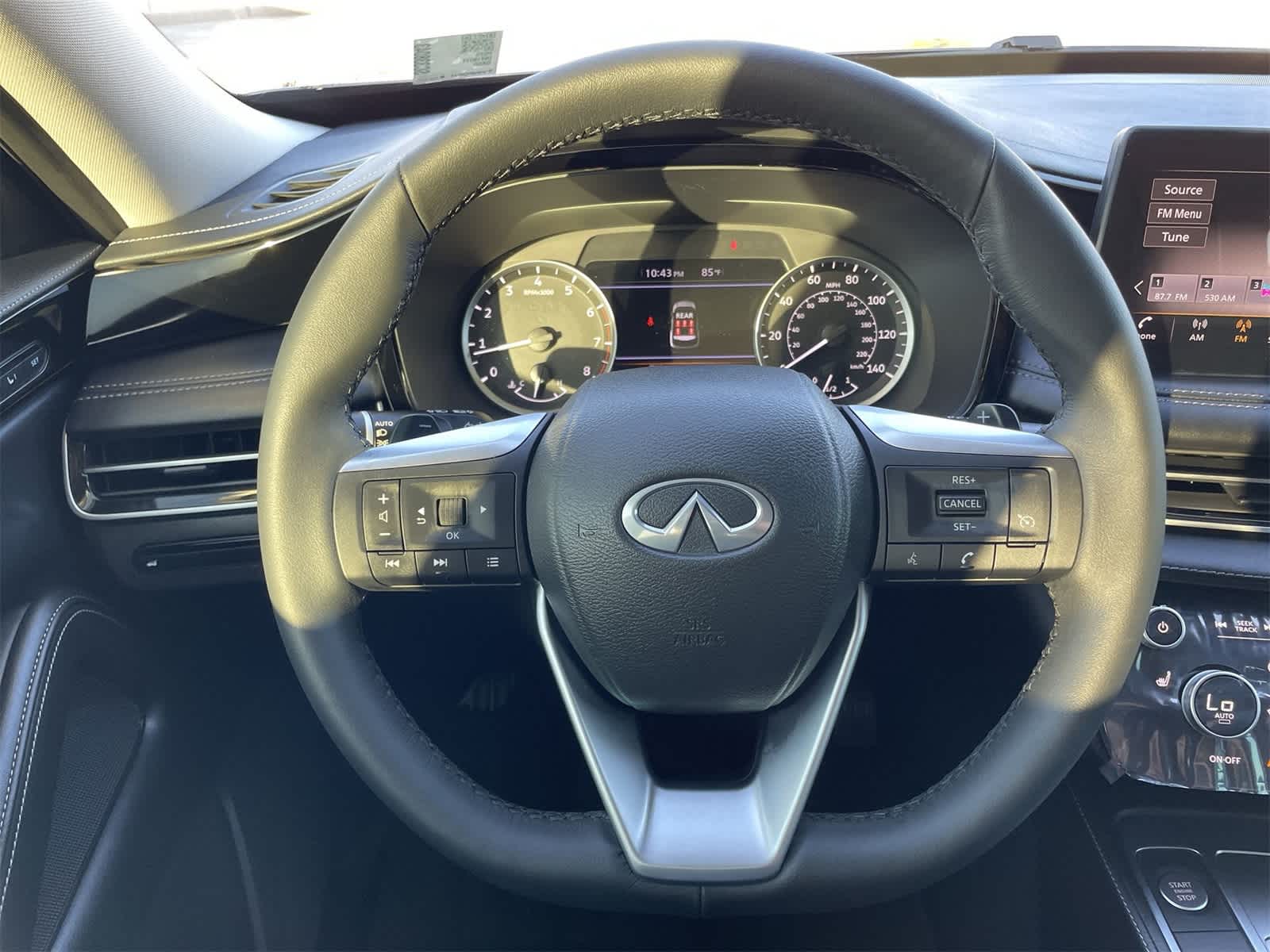 Thumbnail: 2025 INFINITI QX60 - 9