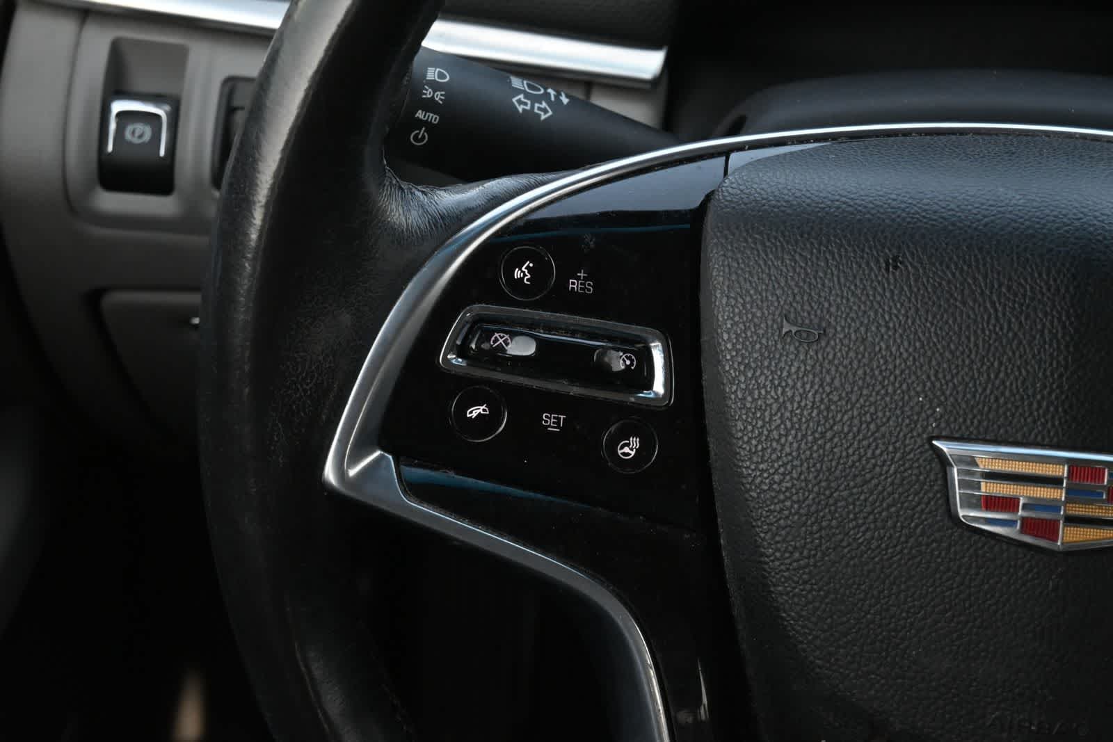Thumbnail: 2016 Cadillac XTS - 10