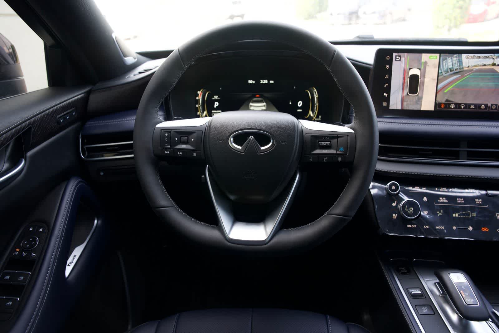 Thumbnail: 2026 INFINITI QX60 - 9